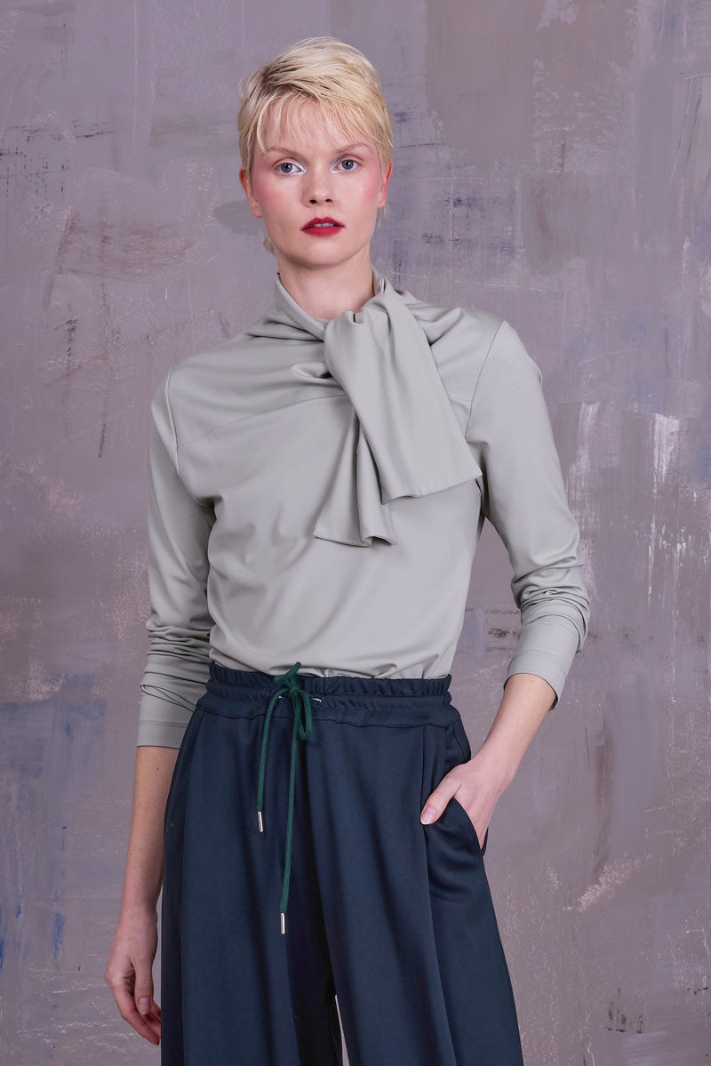 Gemma  sage T-shirt met strik