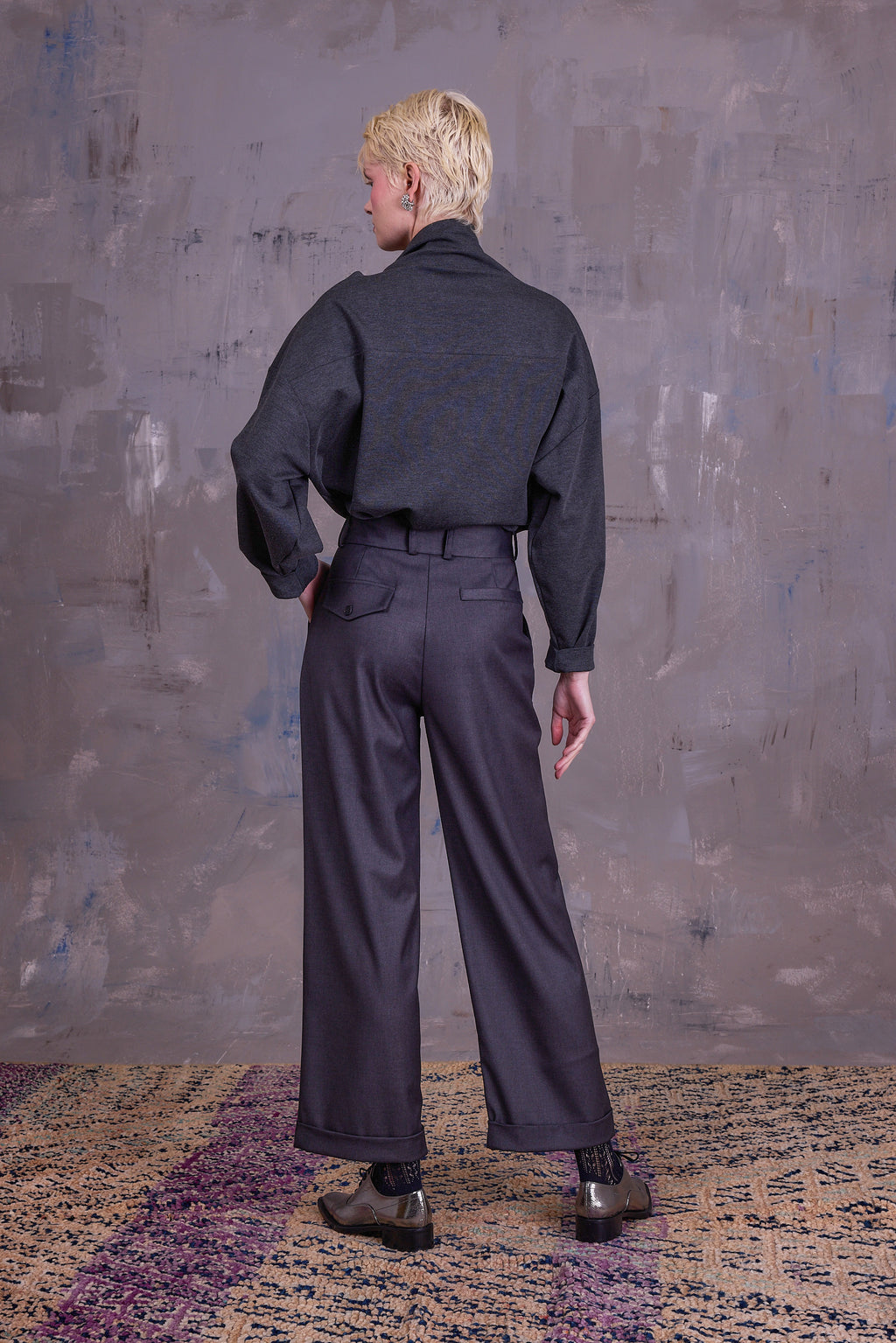 Gertruda sweater in dark grey