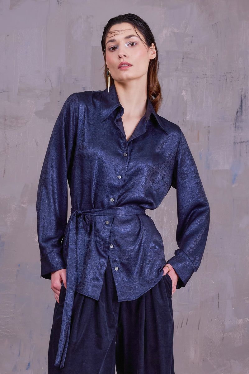Godelieve hemd in shiny sapphire