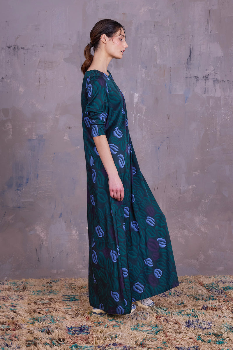 Eva dress in burgundy blue lips