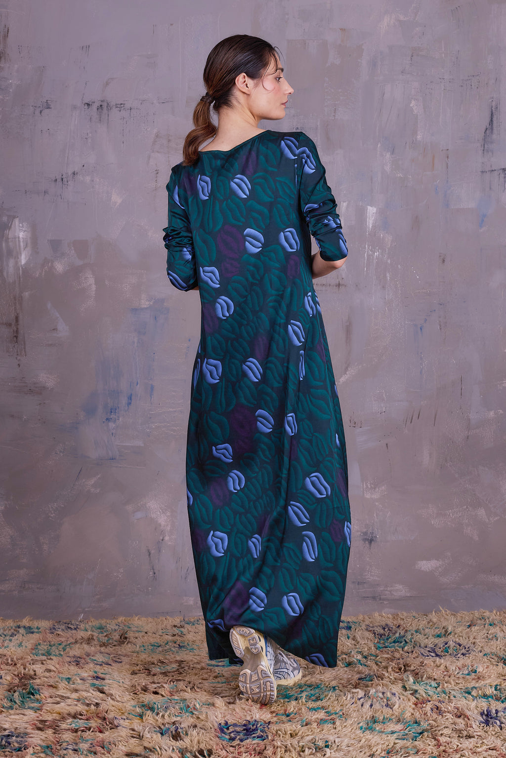 Eva jurk in burgundy blue lips