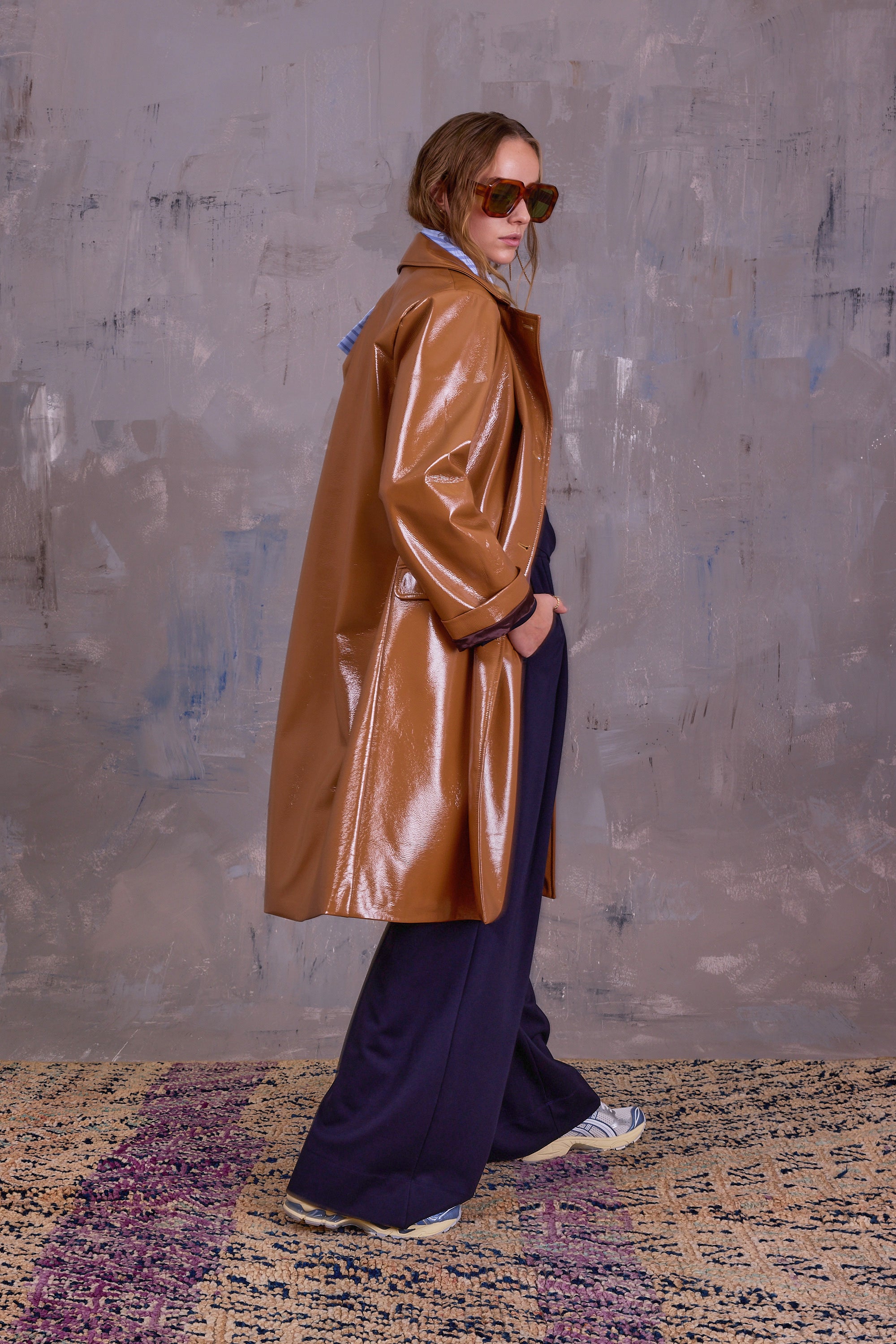 Gianni jas in camel faux leather