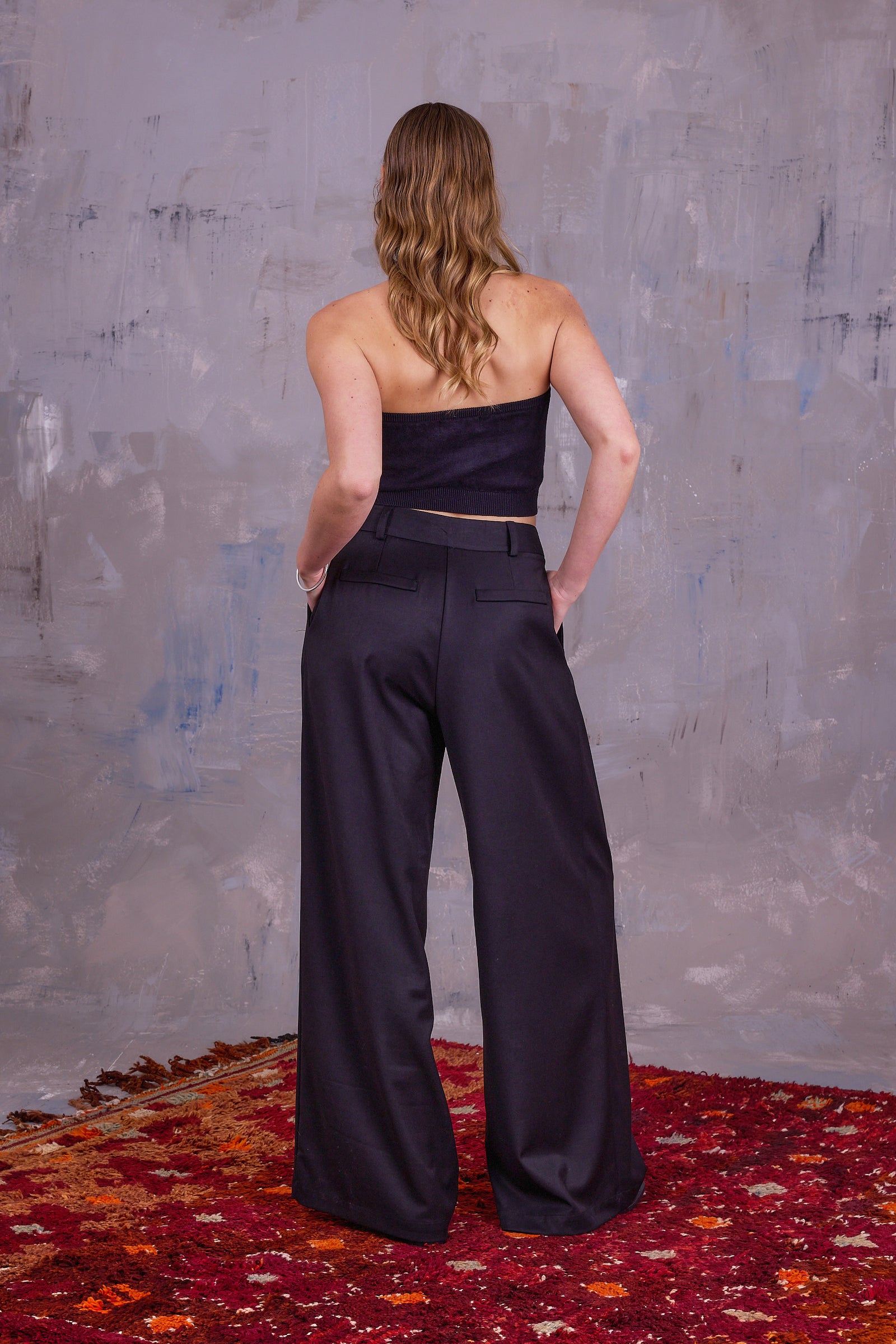 Gautier bandeau top in black