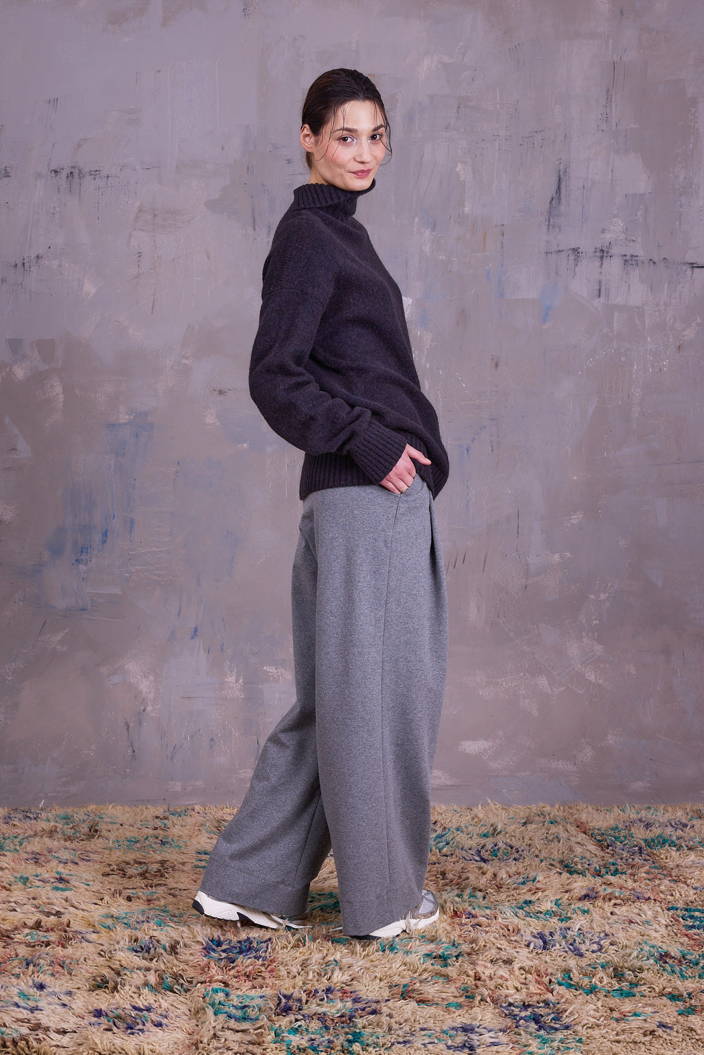 Genade zwarte rolkraagtrui