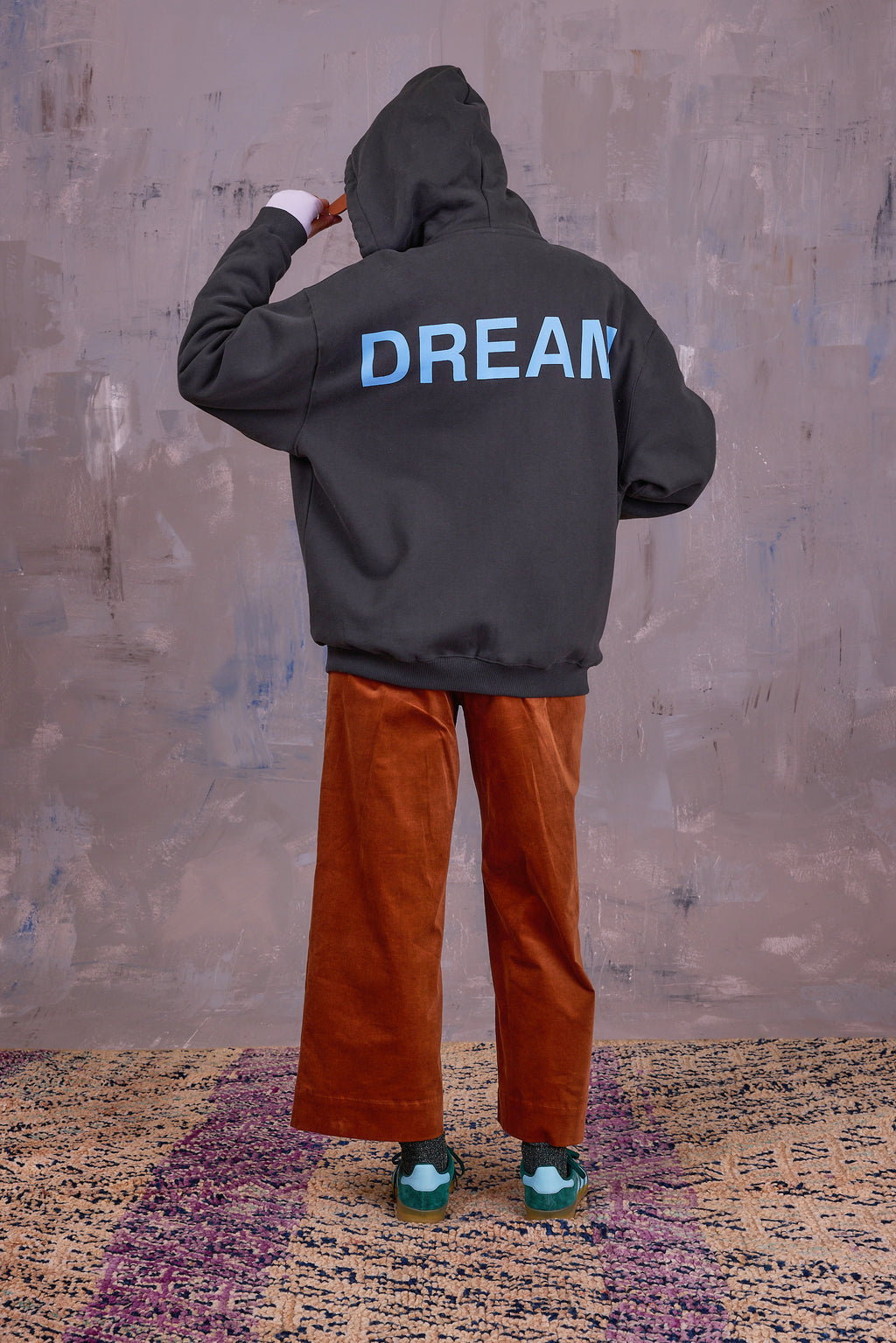 Gong broek in hazelnut velvet