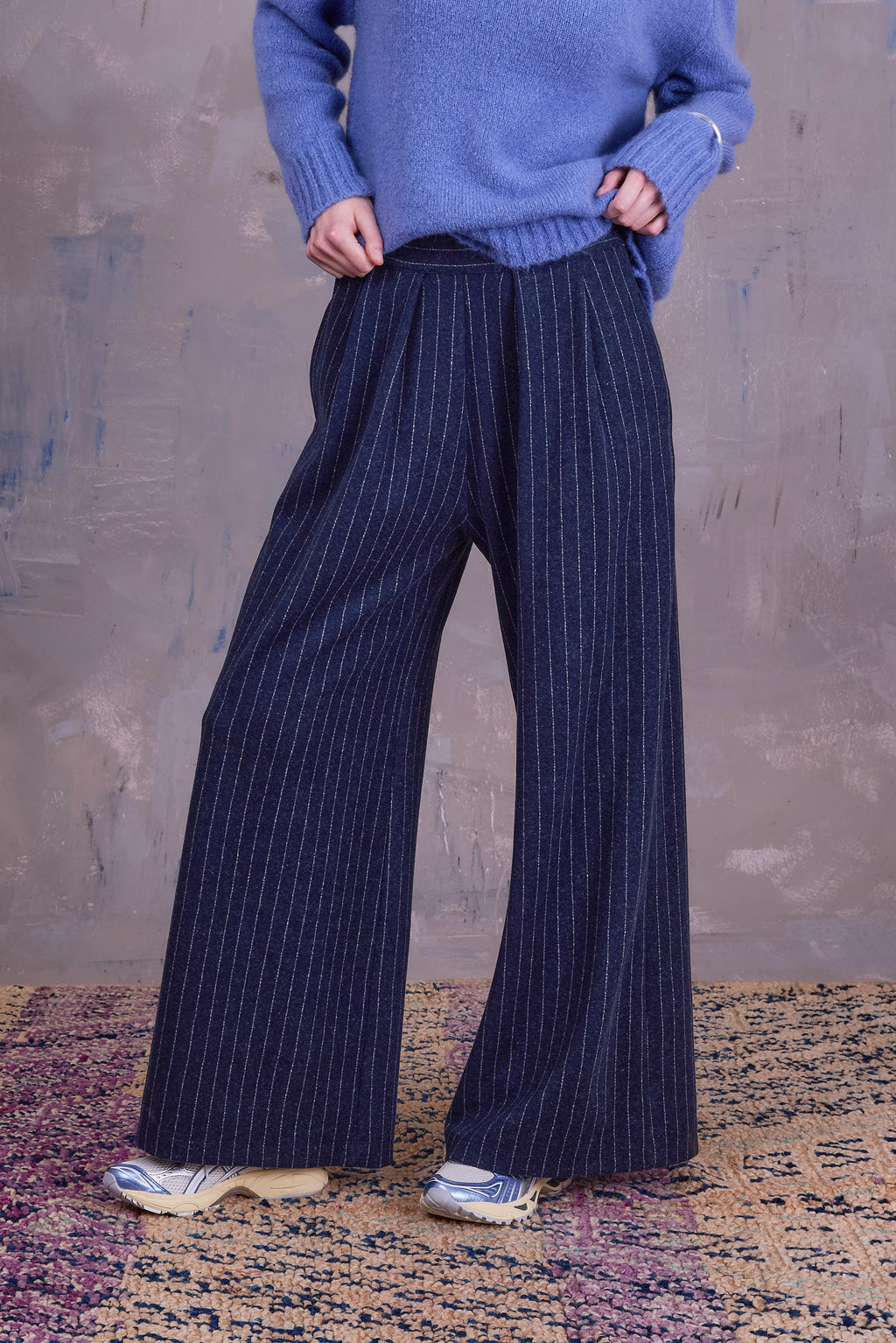 Egbert broek in navy grey chalk stripe