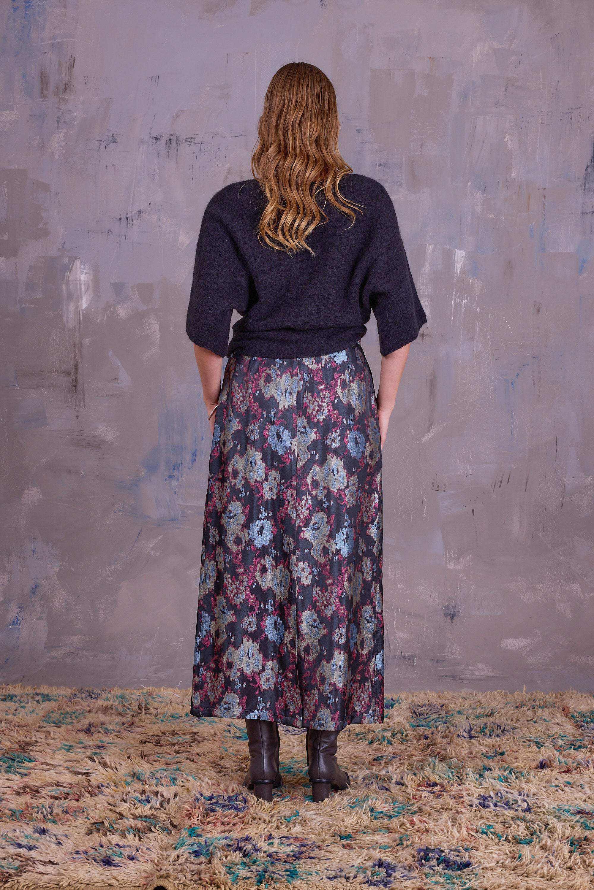 Emmanuel rok in pink blue jacquard