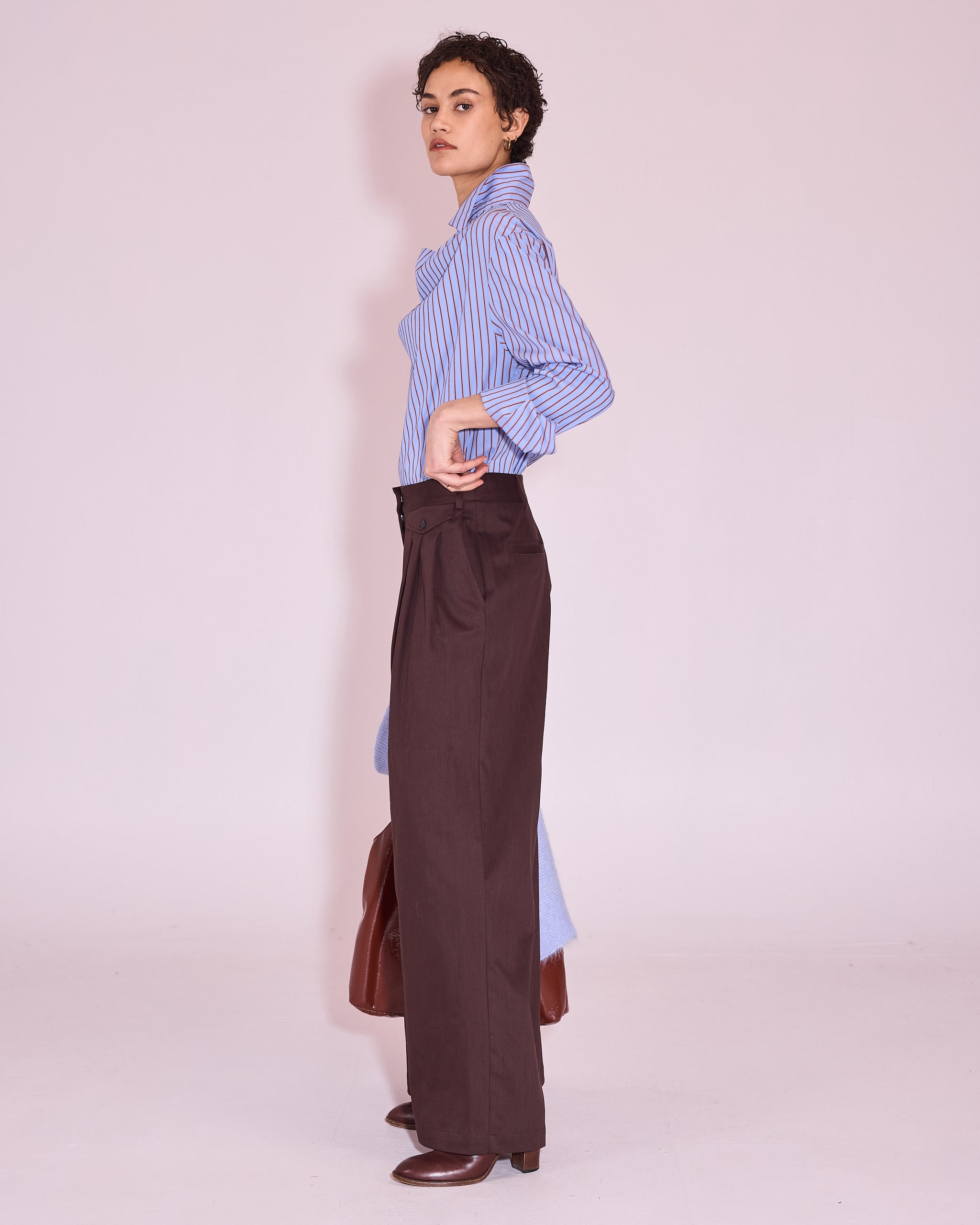 Julla blouse in cornflower blue / red