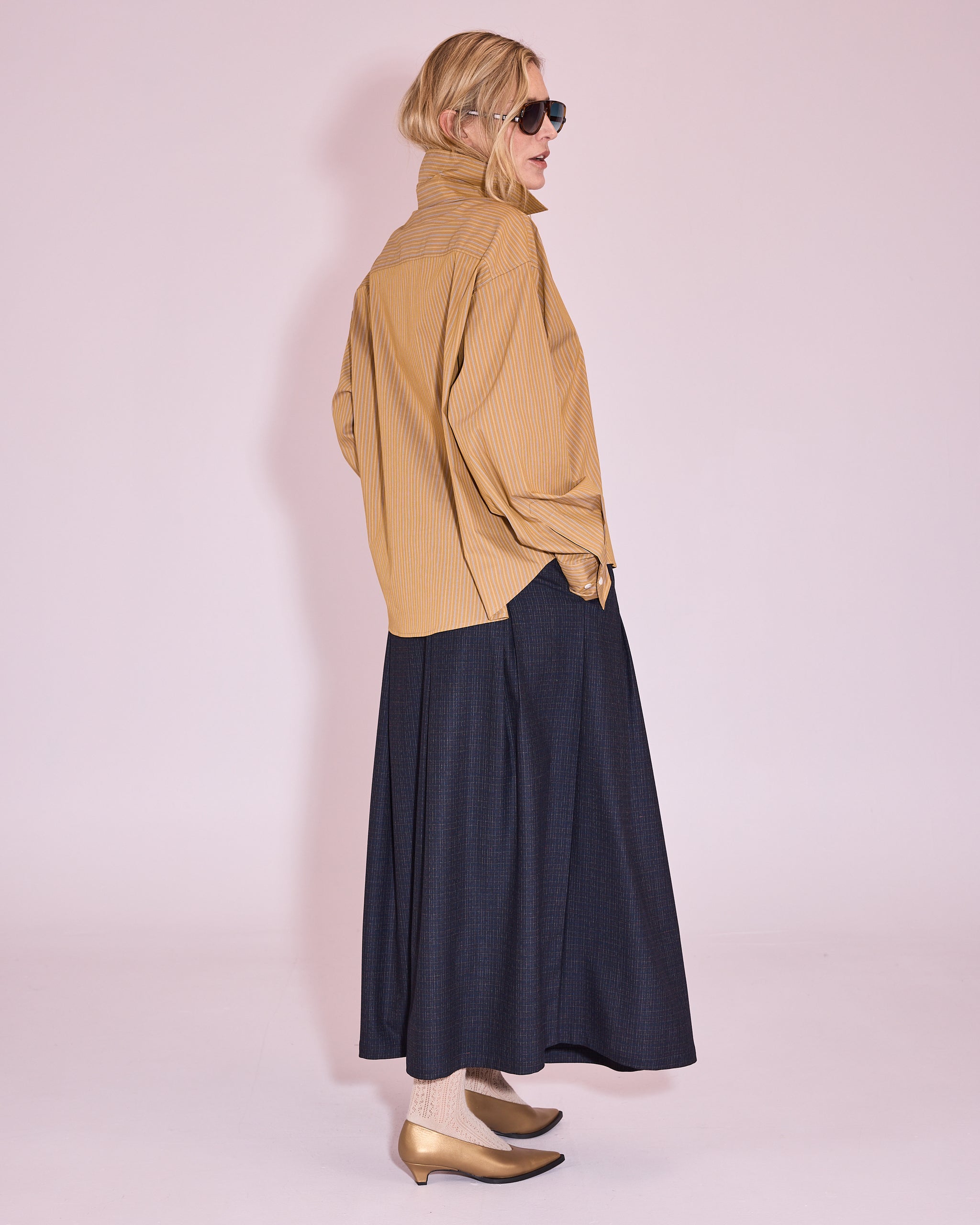 Hermine hemd in mustard gold / blue