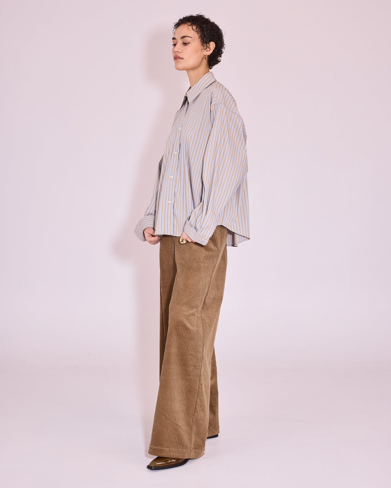 Hermine shirt in harbor mist / mustard