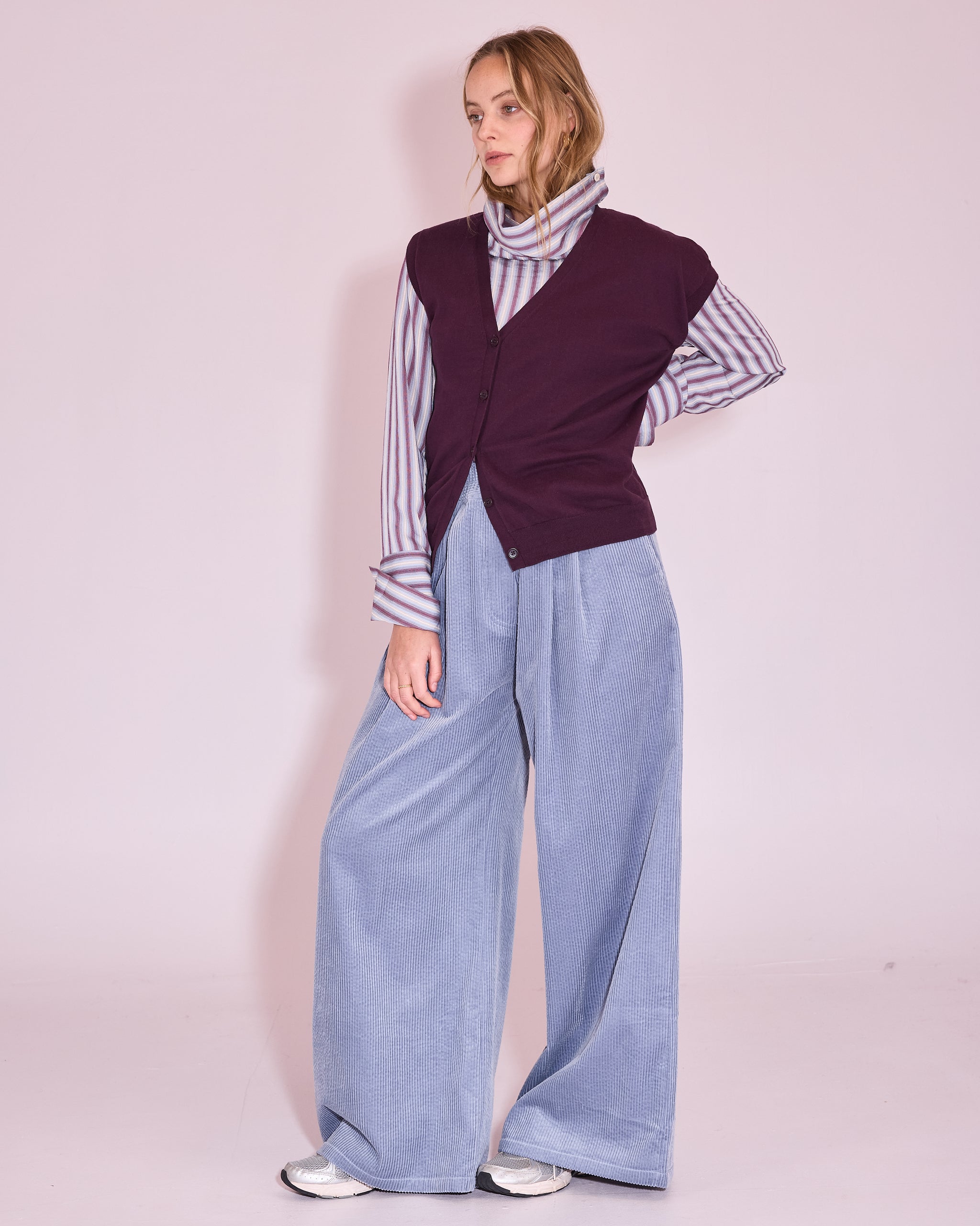 Haya blouse in burgundy / white / blue