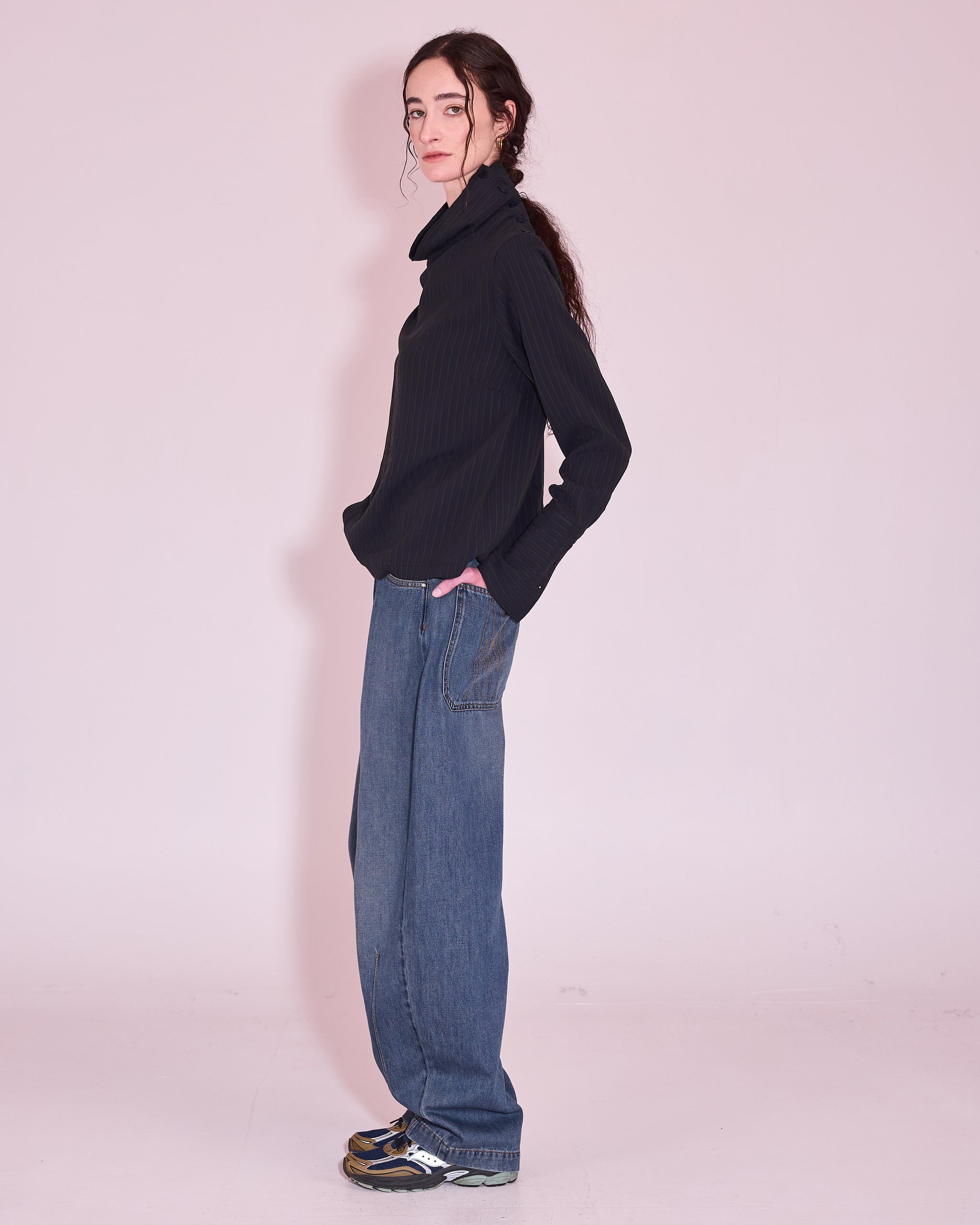 Haya blouse in dark blue / green