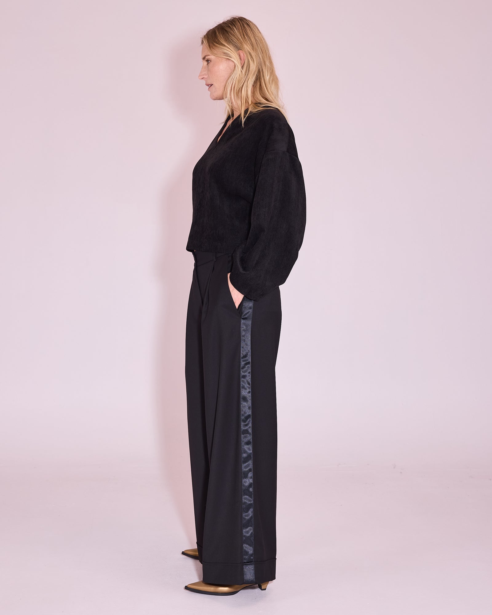 Gerda sweater in black