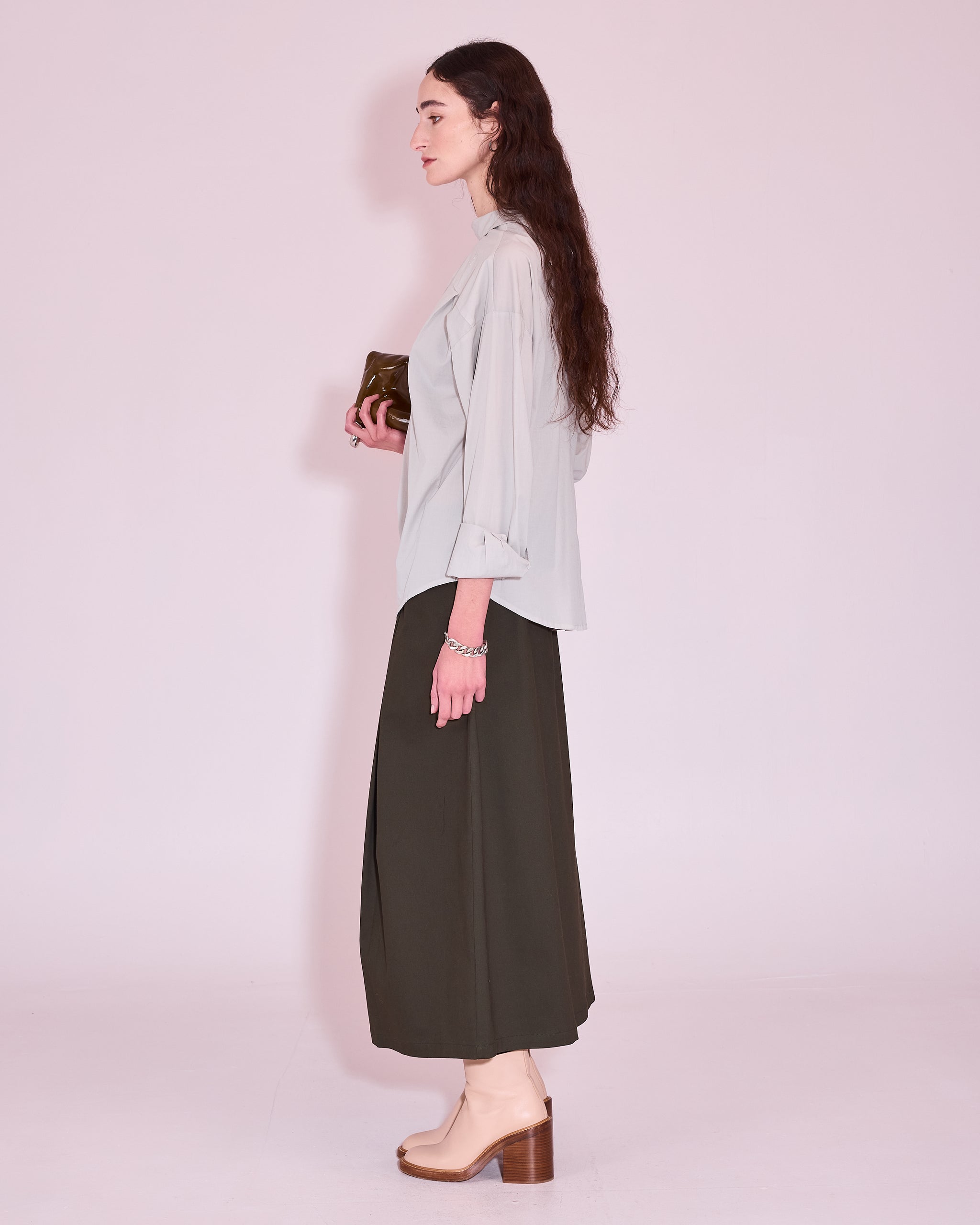 Joan shirt in ice grey