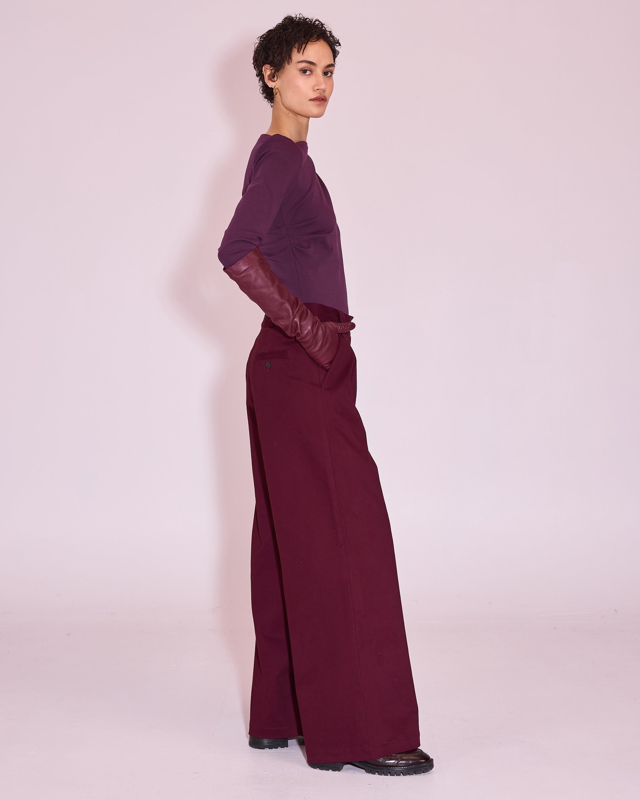Elaine T-shirt in plum