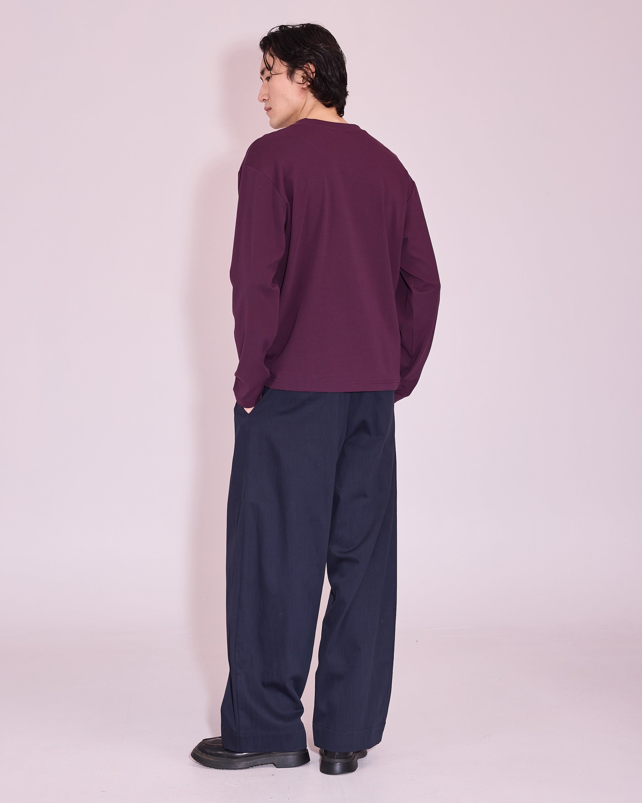 Geoff T-shirt  in plum