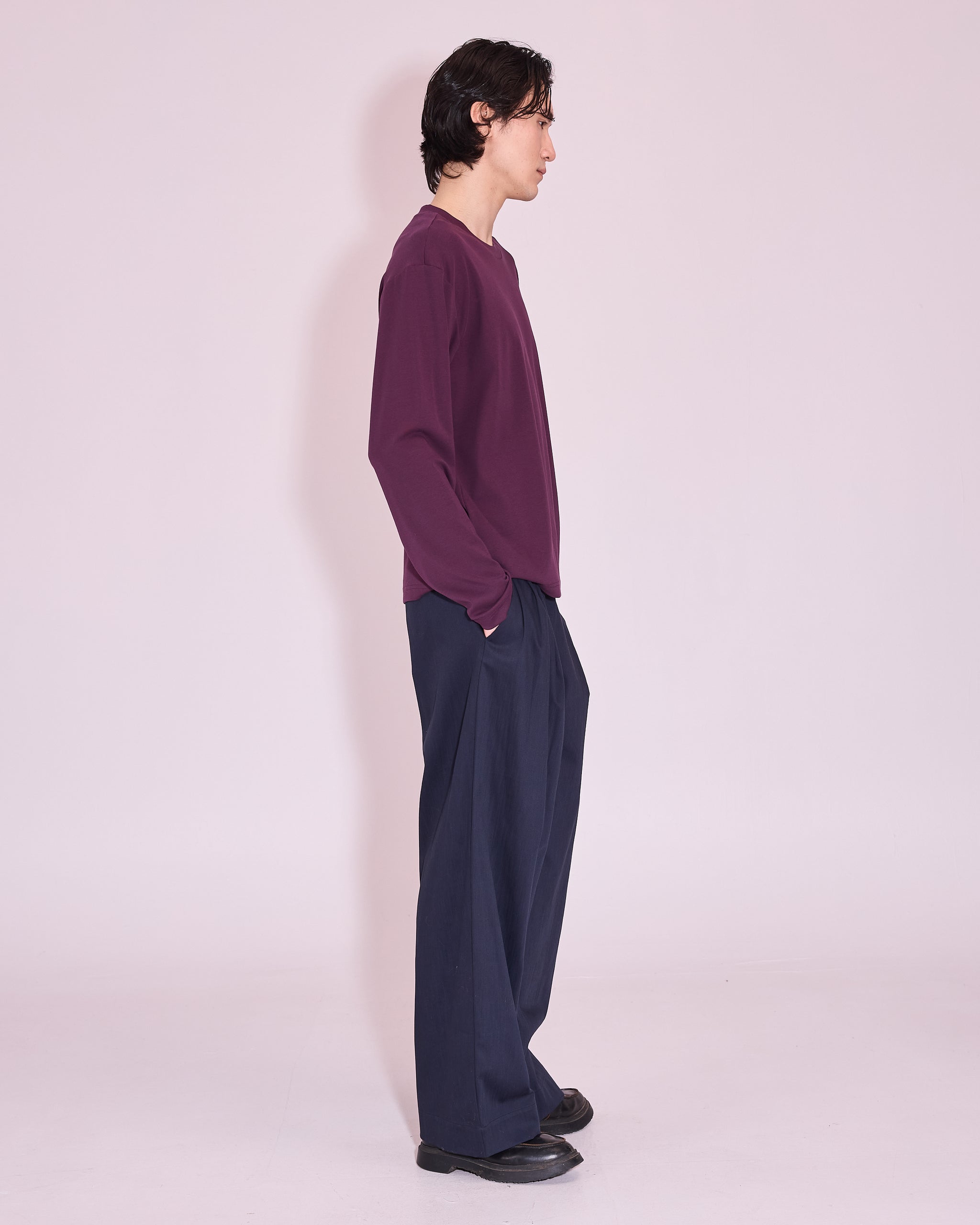 Geoff T-shirt  in plum