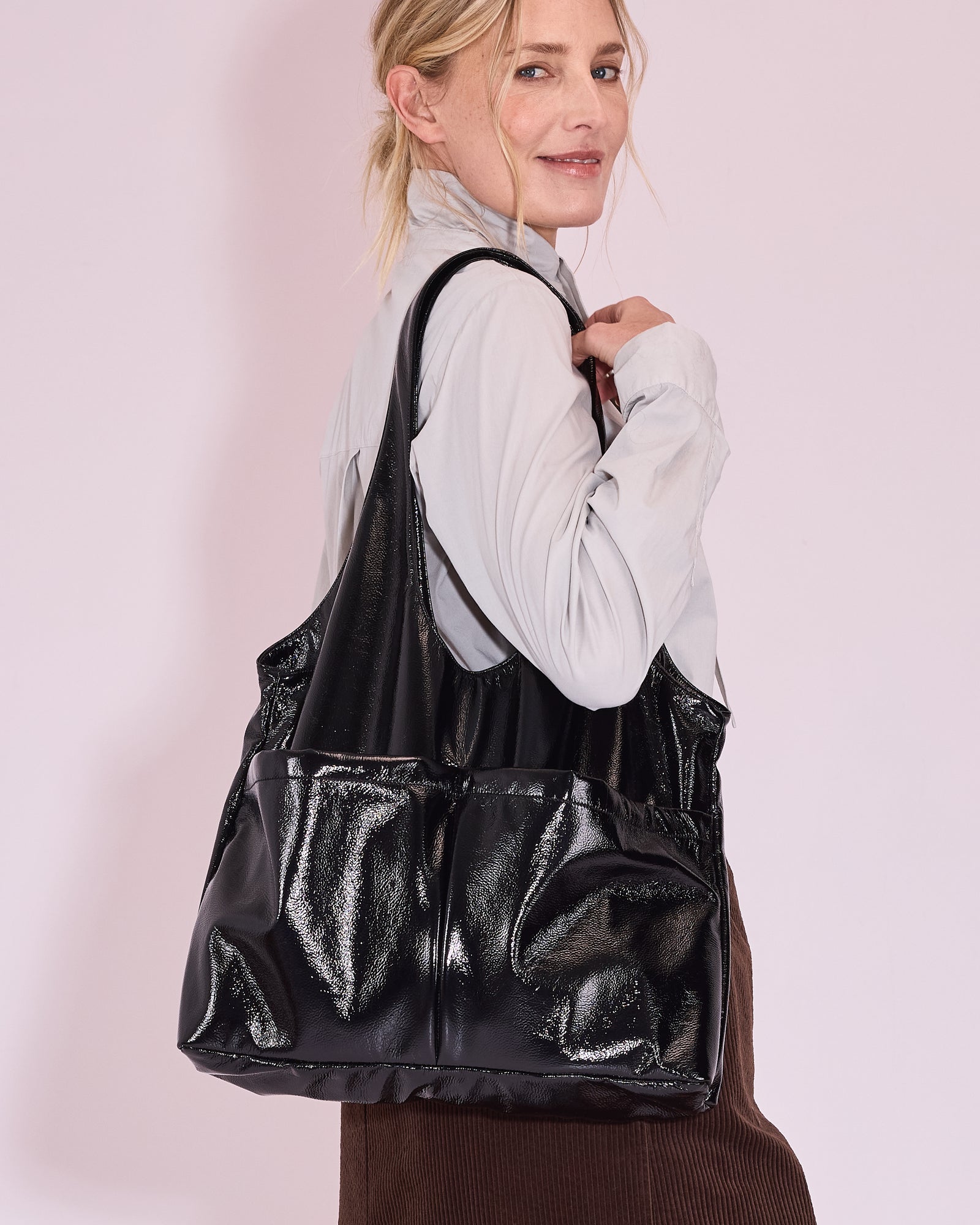 Jac handtas in black faux leather