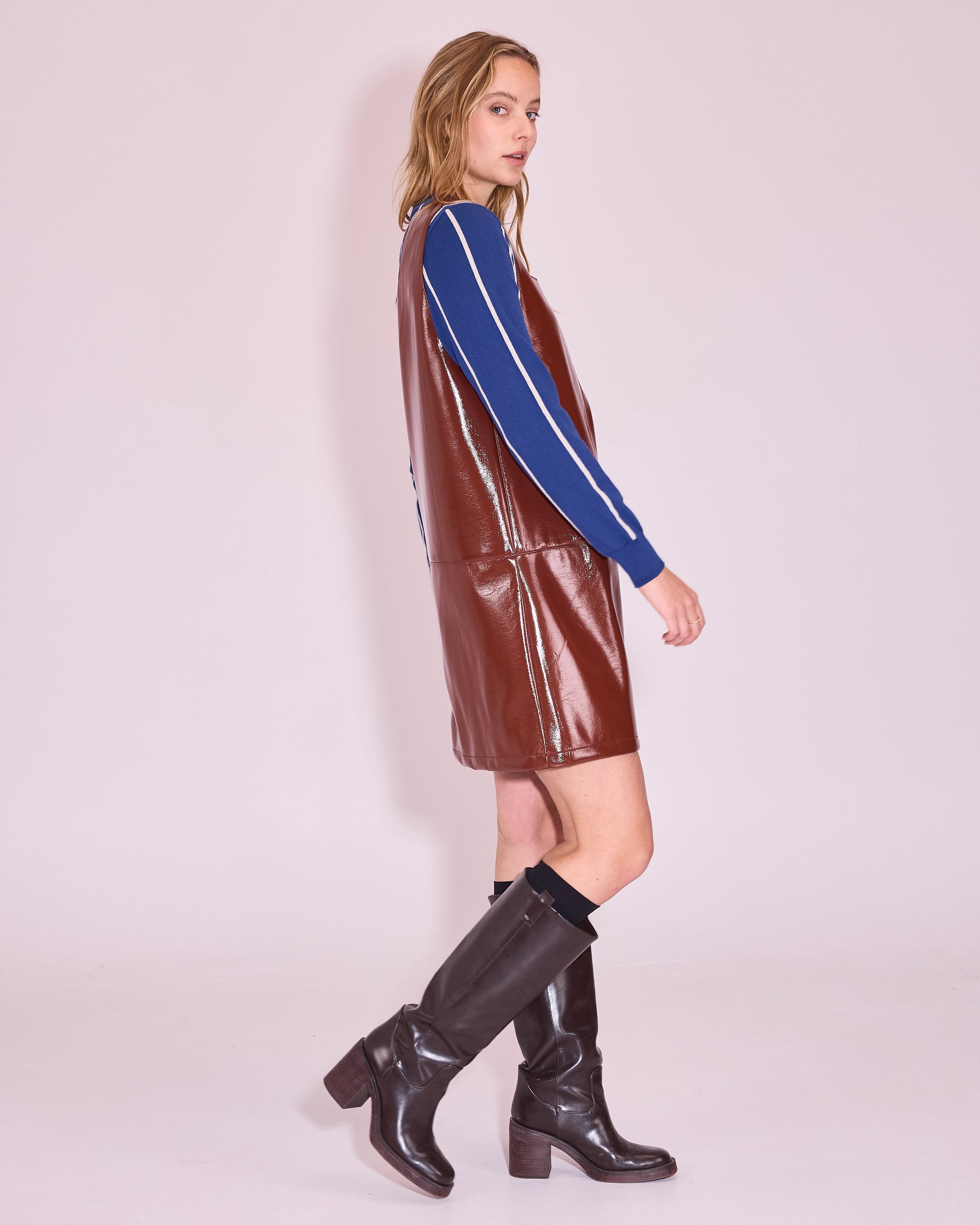 Jolene jurk in maroon faux leather