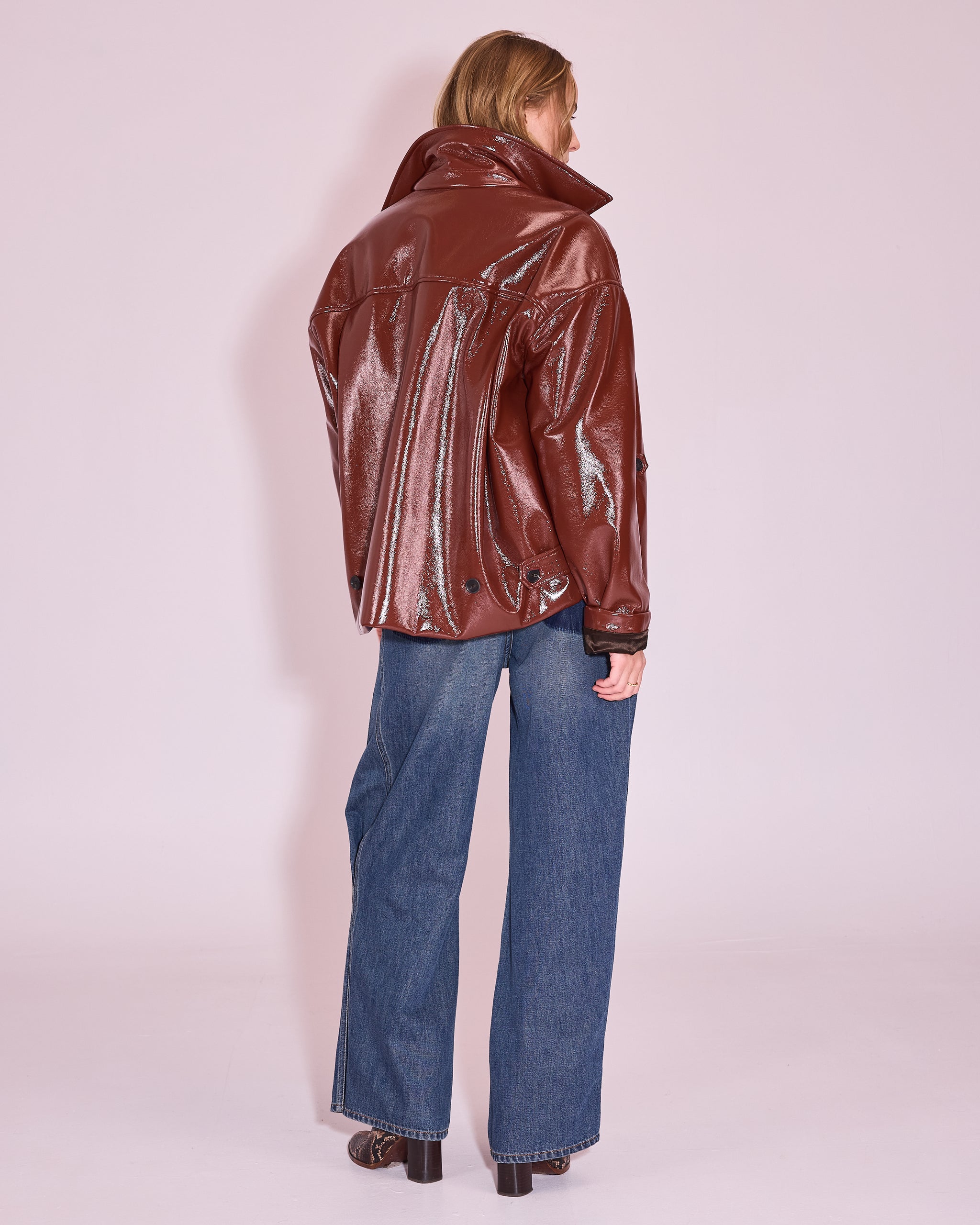 Jan jacket in maroon faux leather