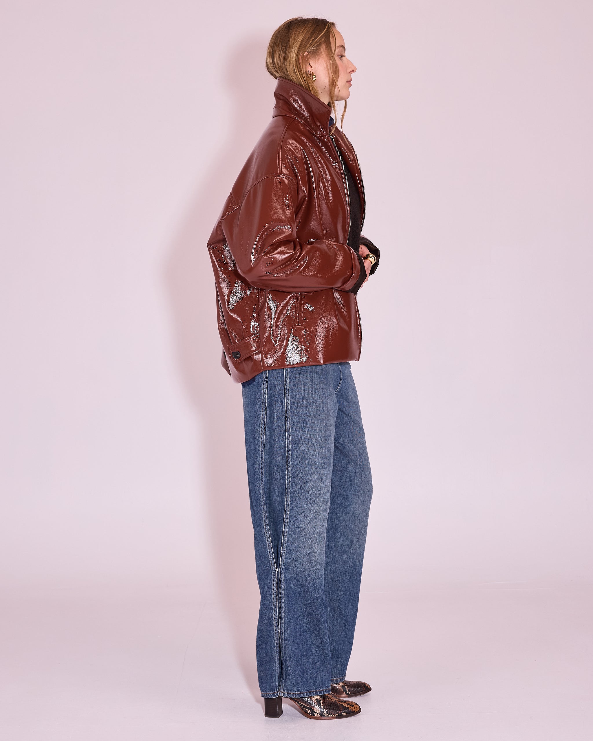 Jan jacket in maroon faux leather