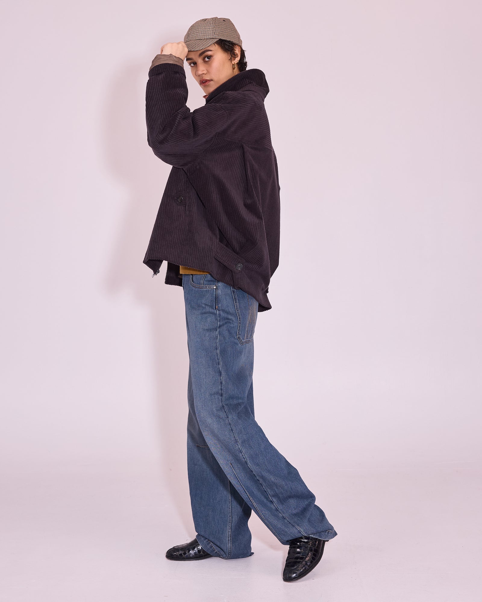 NVW26J001X-J4200-796-WB.jpg