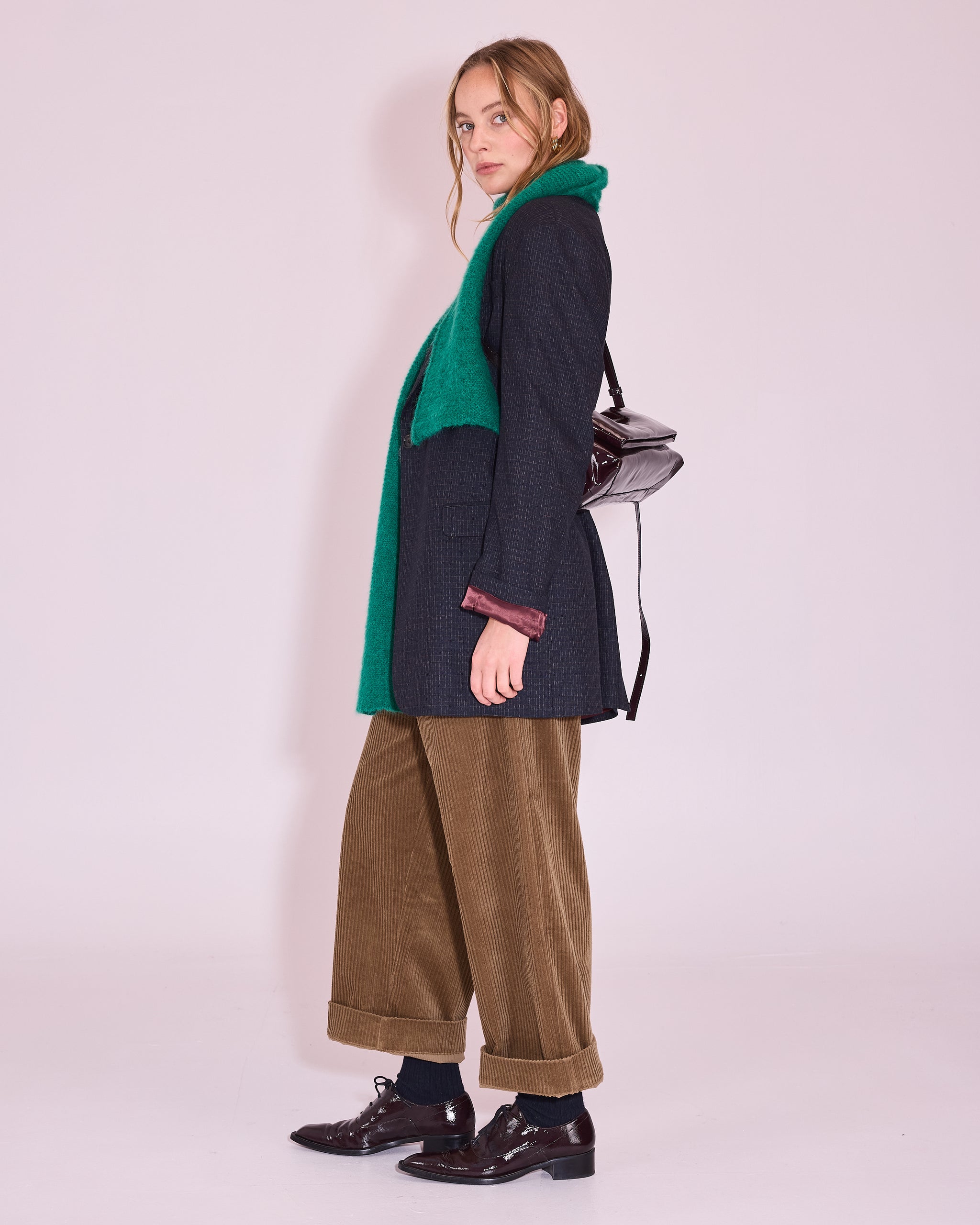 NVW26J005-J2100-588-WH.jpg