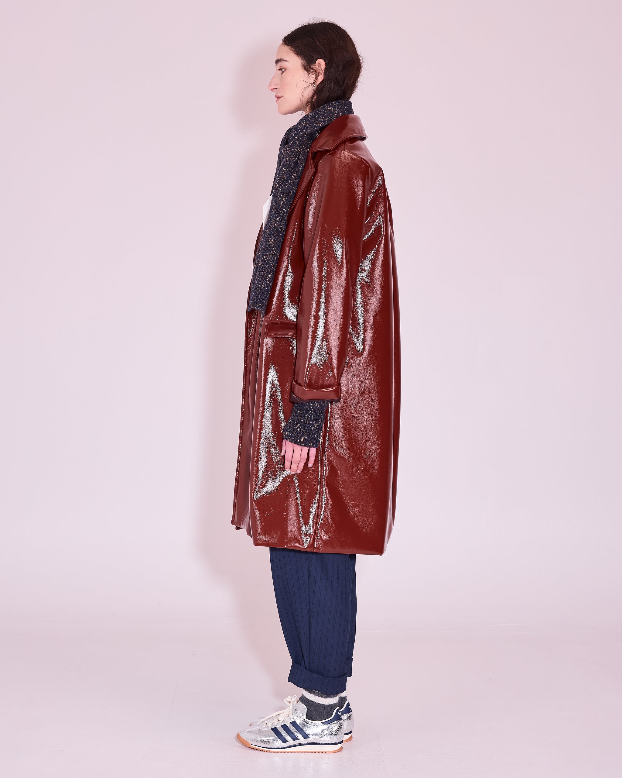 Gianni coat in maroon faux leather