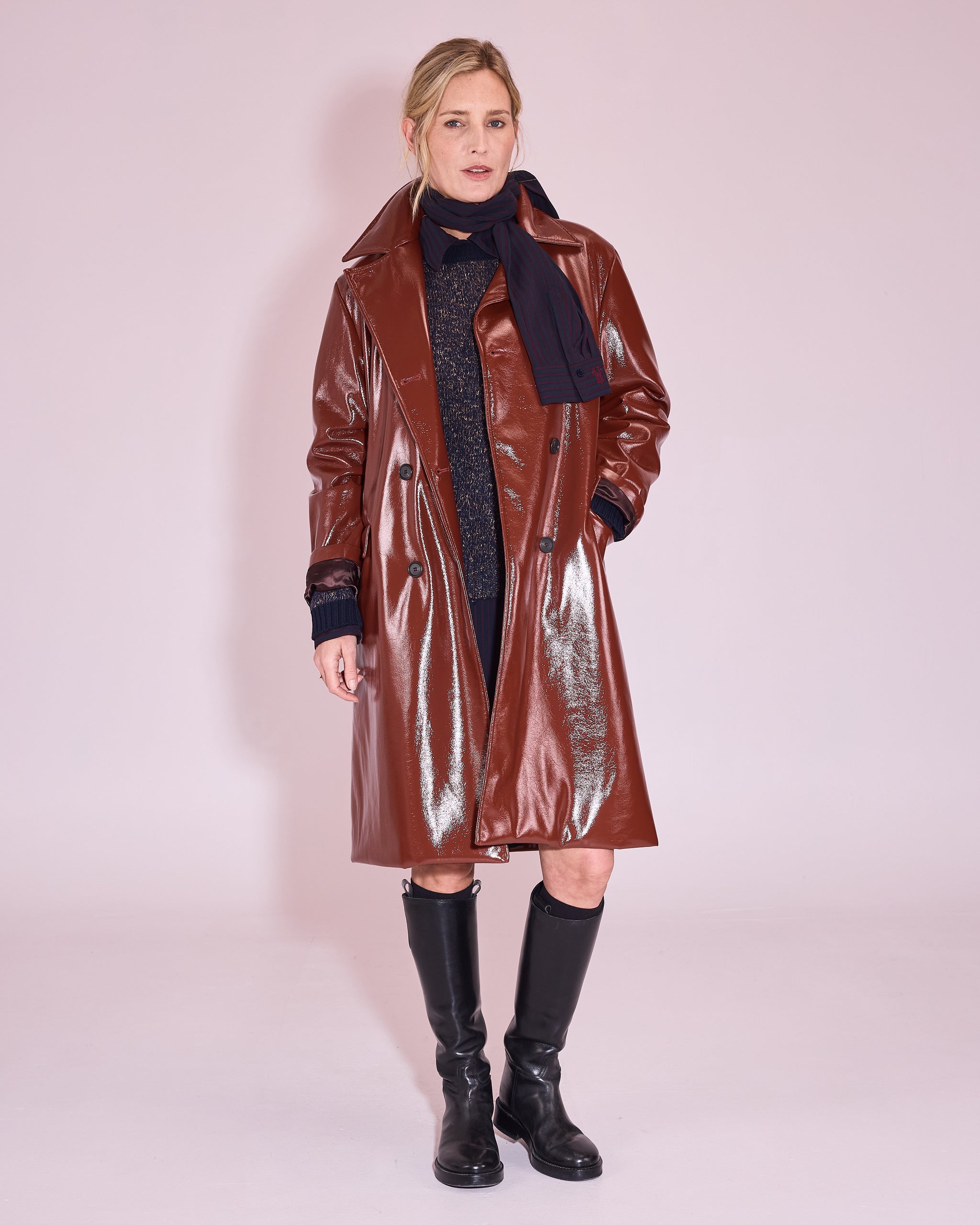 Gianni coat in maroon faux leather