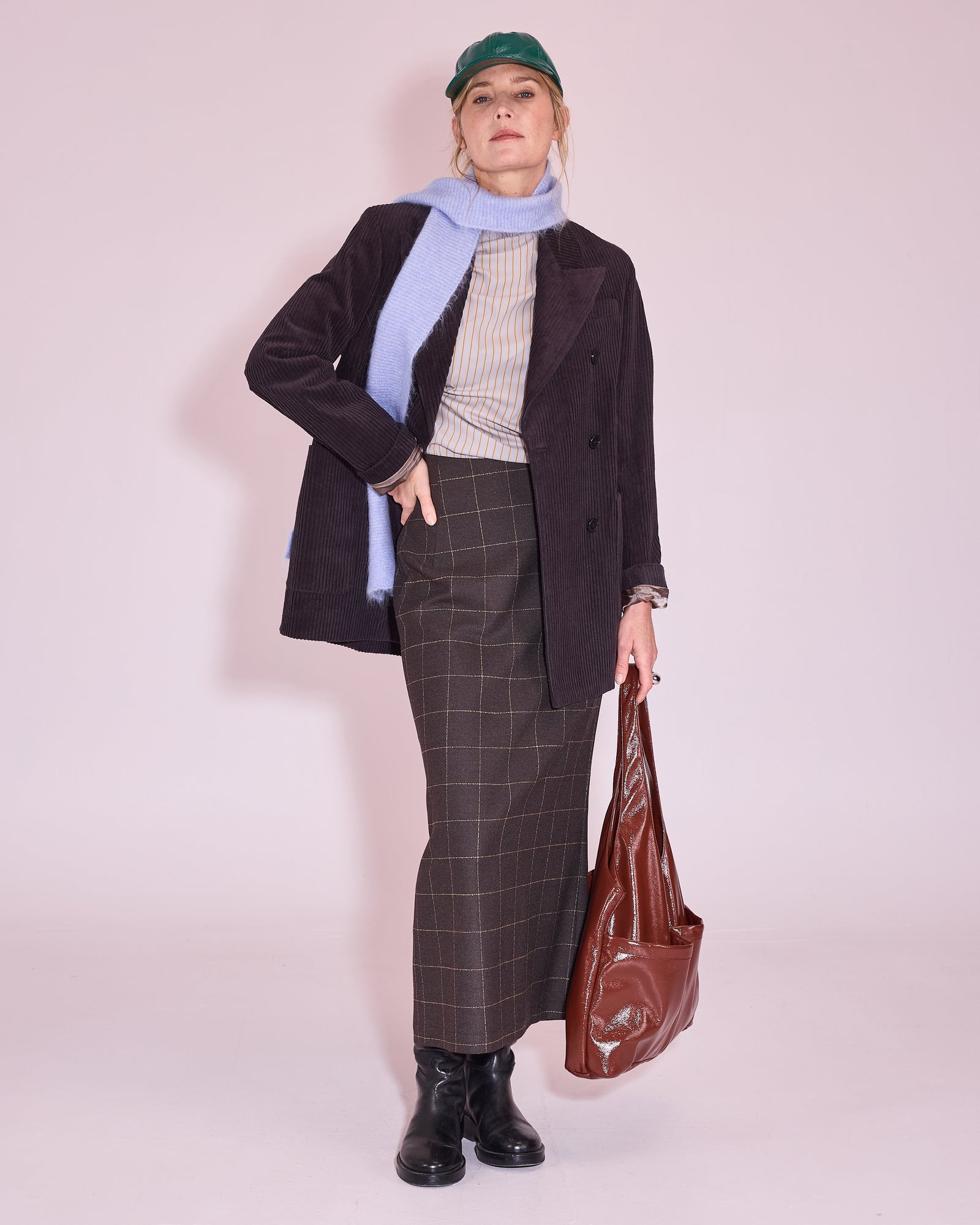 NVW26J007X-J4200-796-WB.jpg