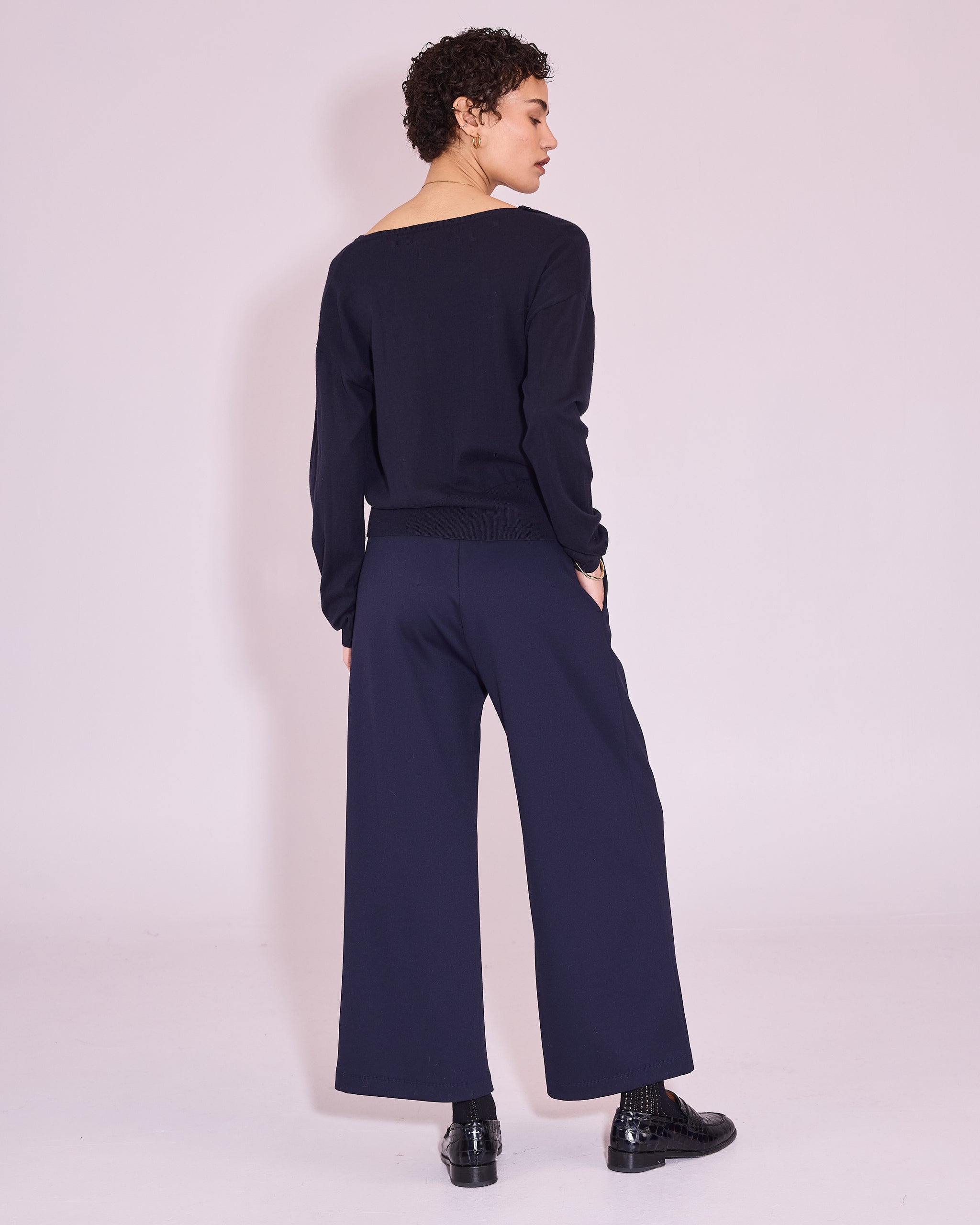 Jinzhou knitted sweater in midnight blue