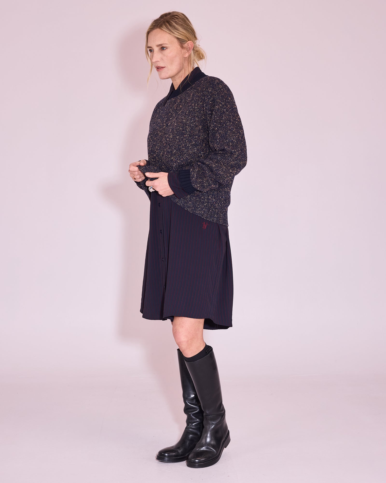 NVW26K201X-J7200-598-WB.jpg