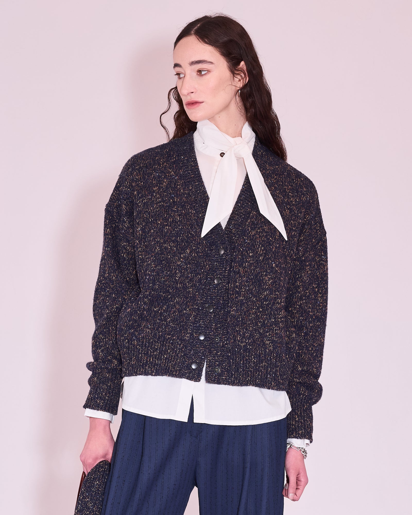 Jersey cardigan in midnight blue / amber