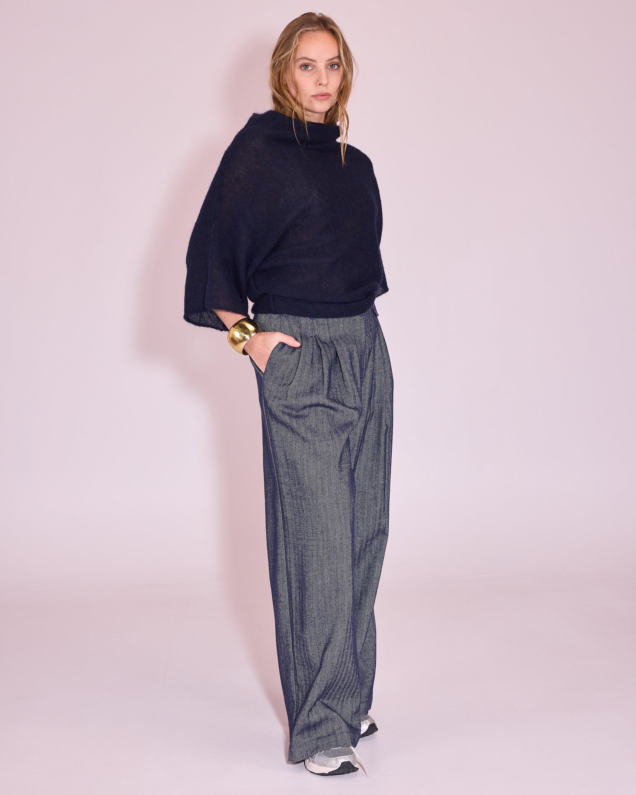 Jinan trui in midnight blue