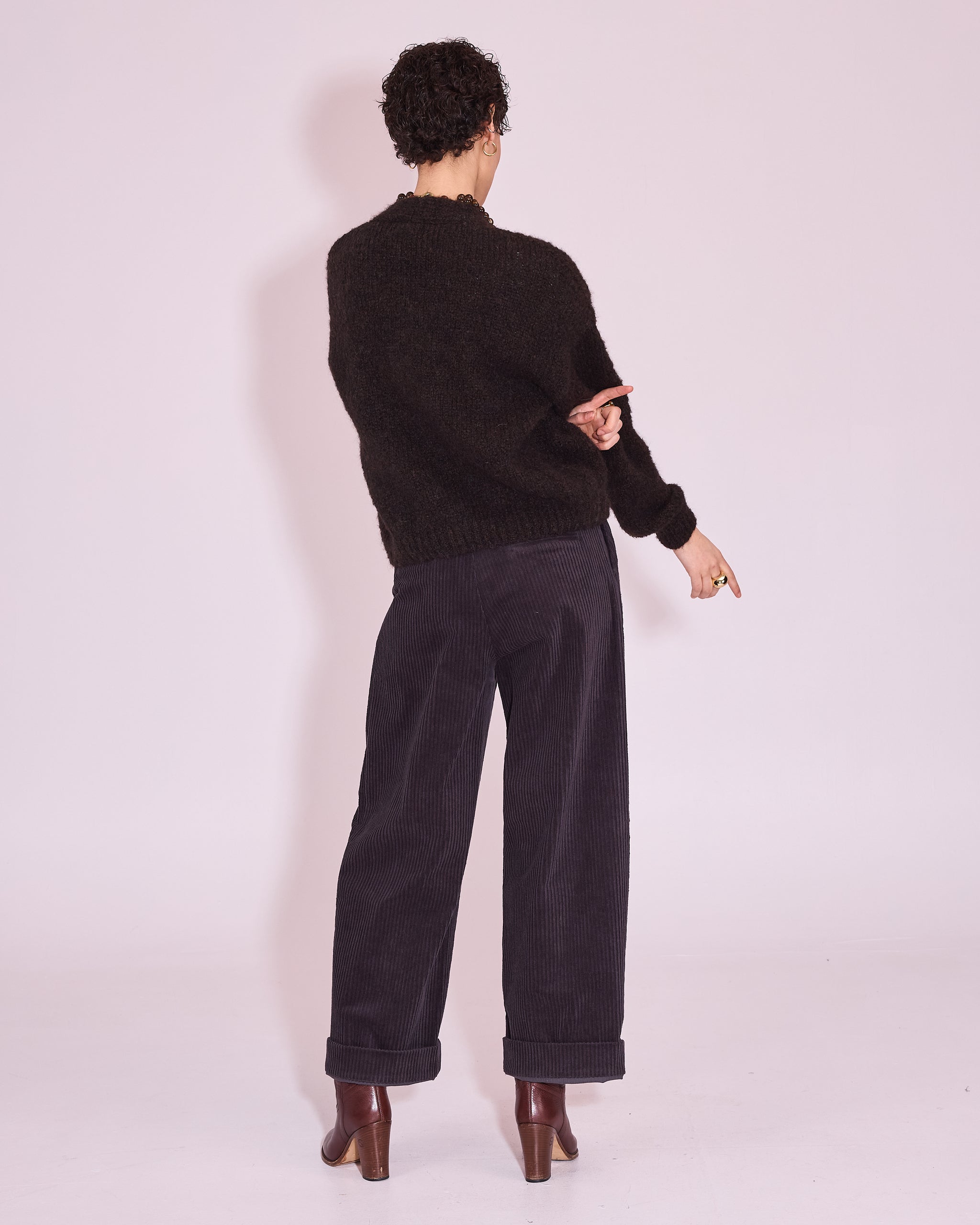 Jerba cardigan in black bean