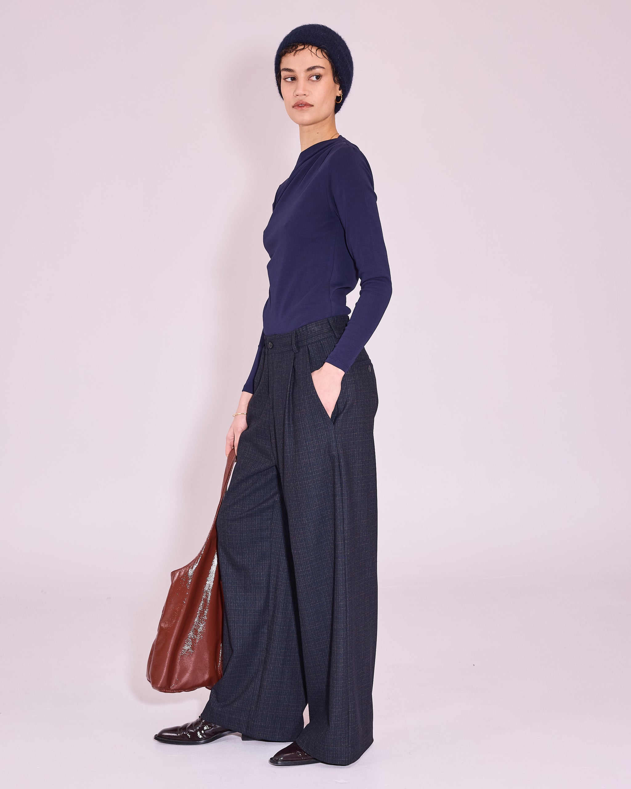 NVW26P003X-J2100-588-WB.jpg