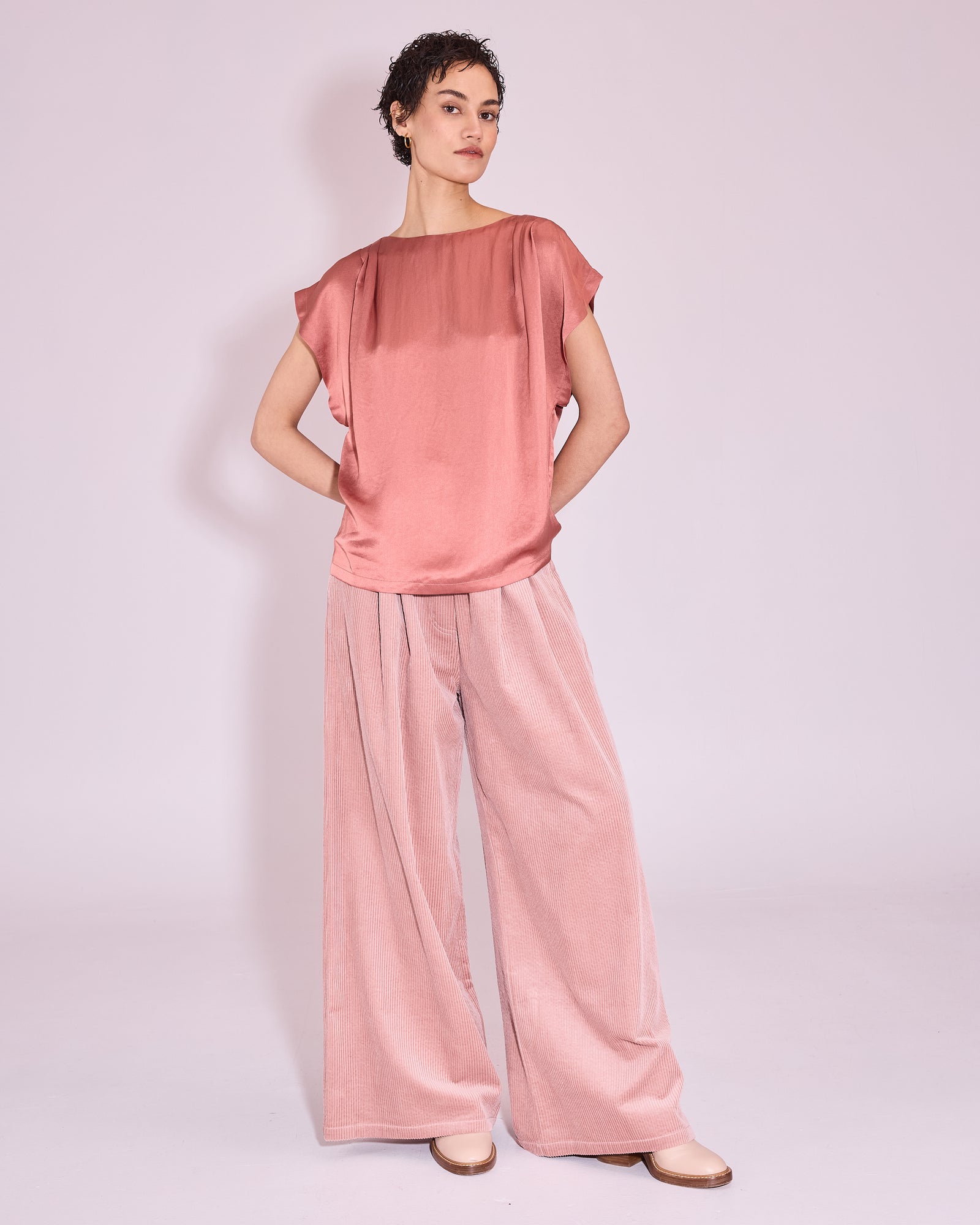 NVW26P023X-J2200-414-WB.jpg
