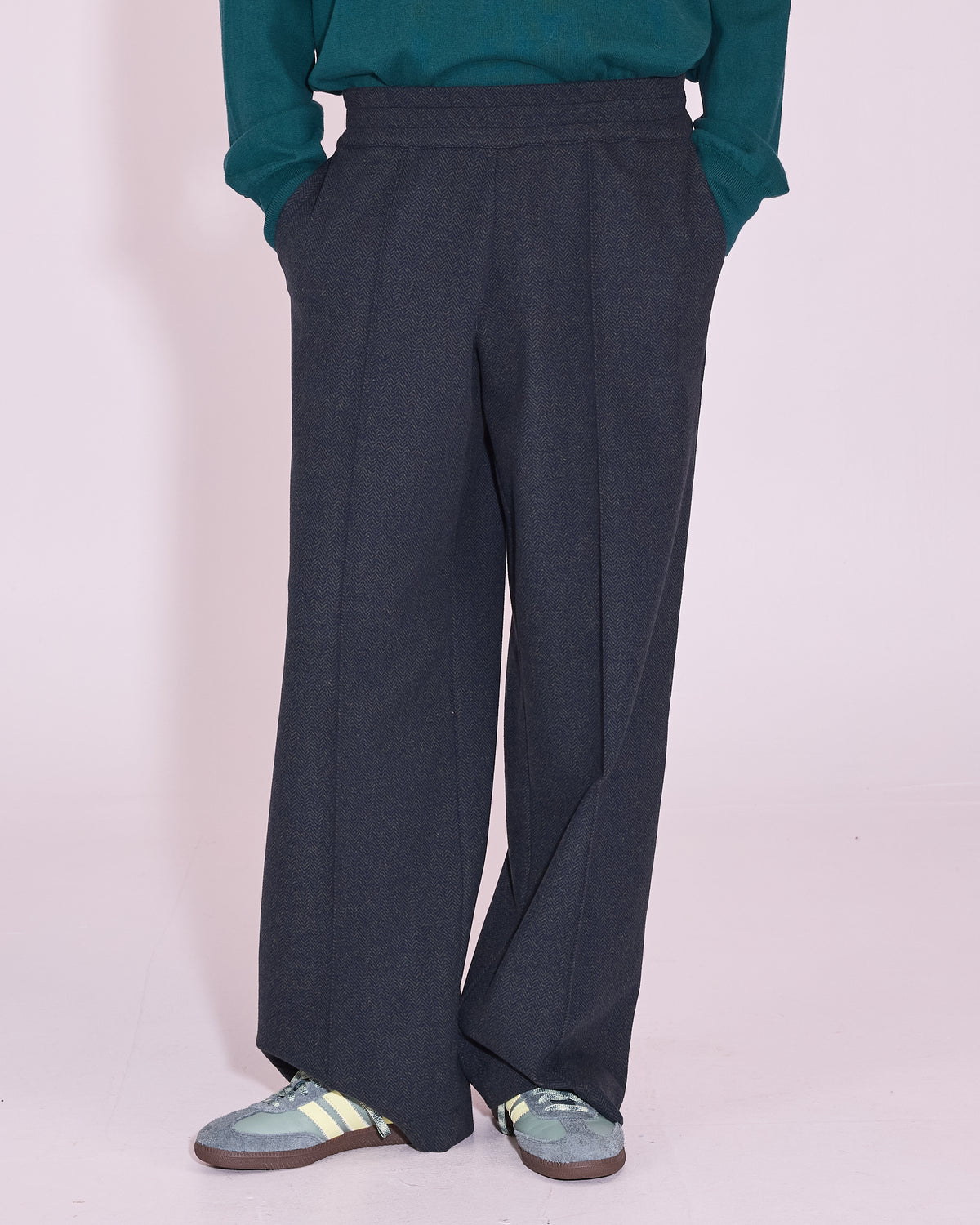 Hose Egon 