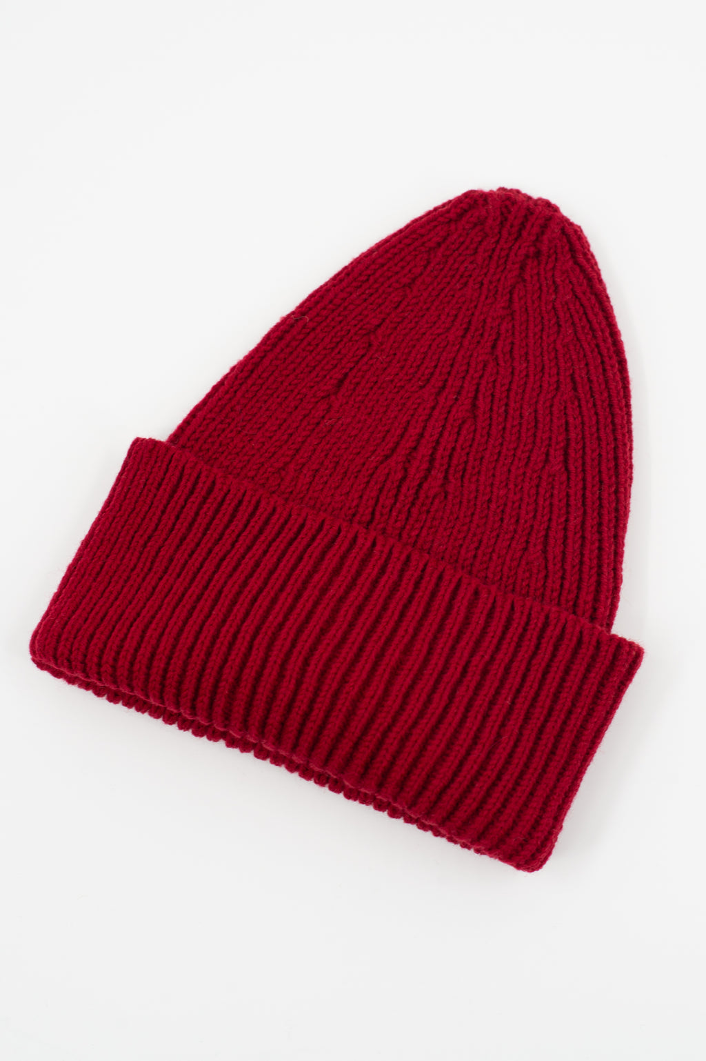 Wons red ribbed beanie