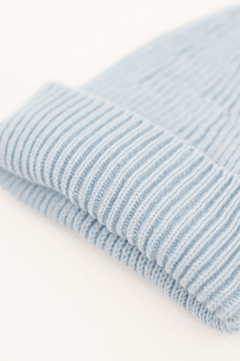 Wons sky blue ribbed beanie