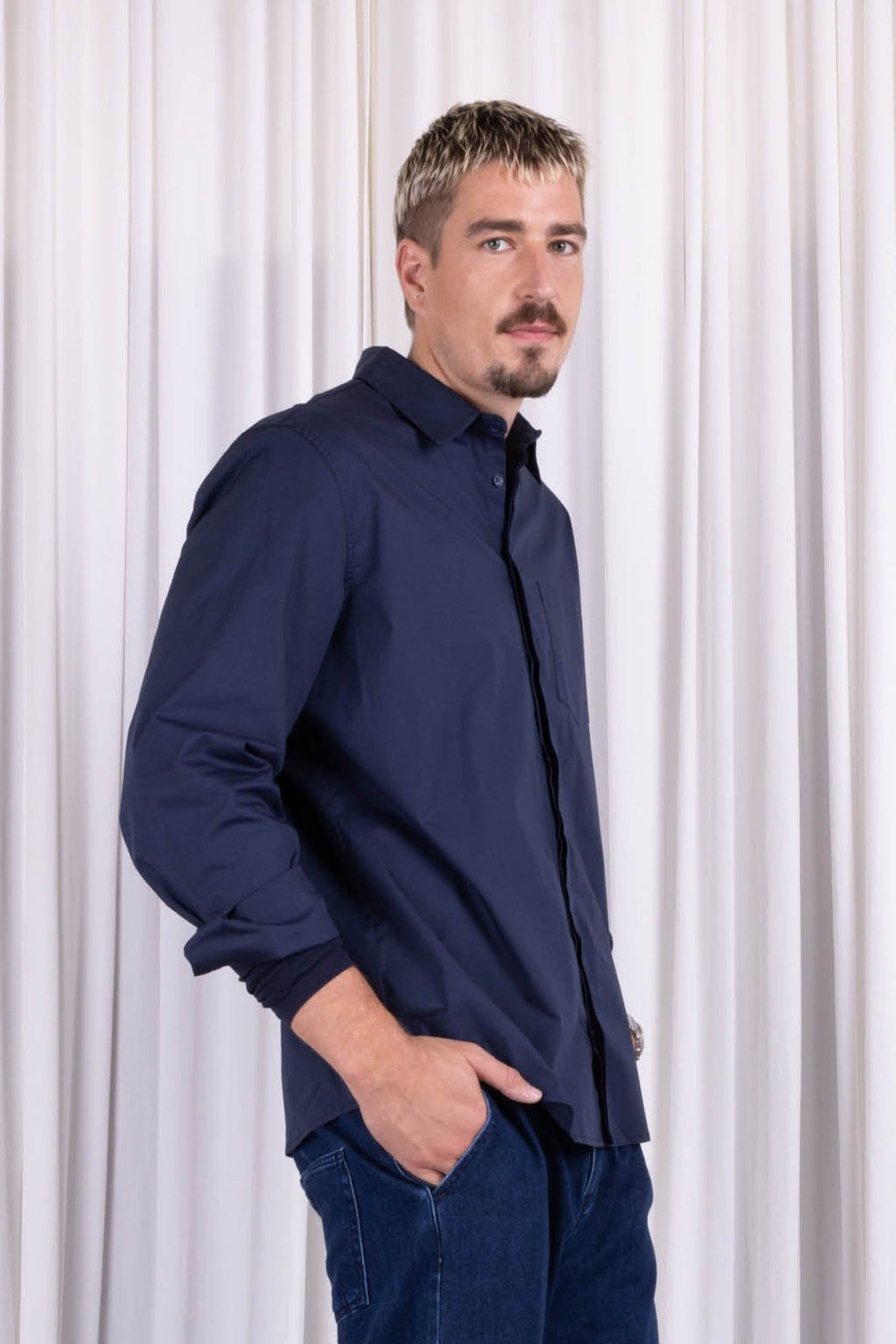 Des midnight blue popeline shirt