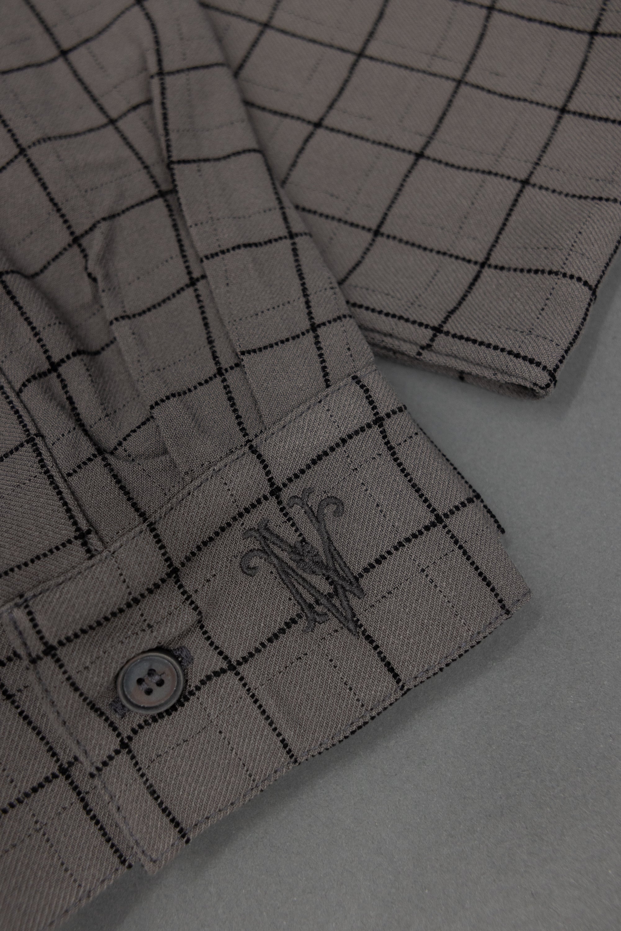 Ganna scarf in grey black checks