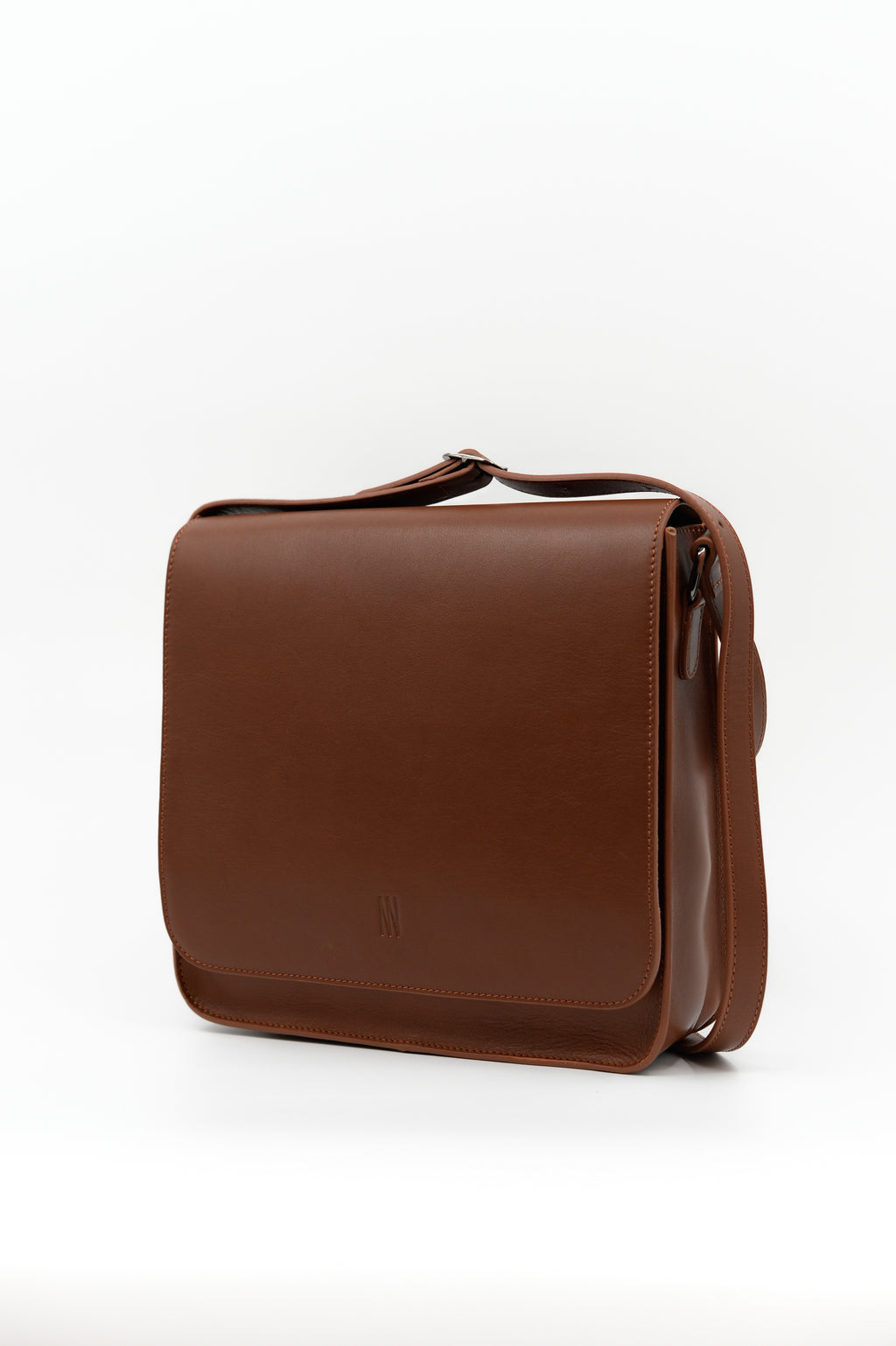 Medium crossbody handbag in cognac nappa leather