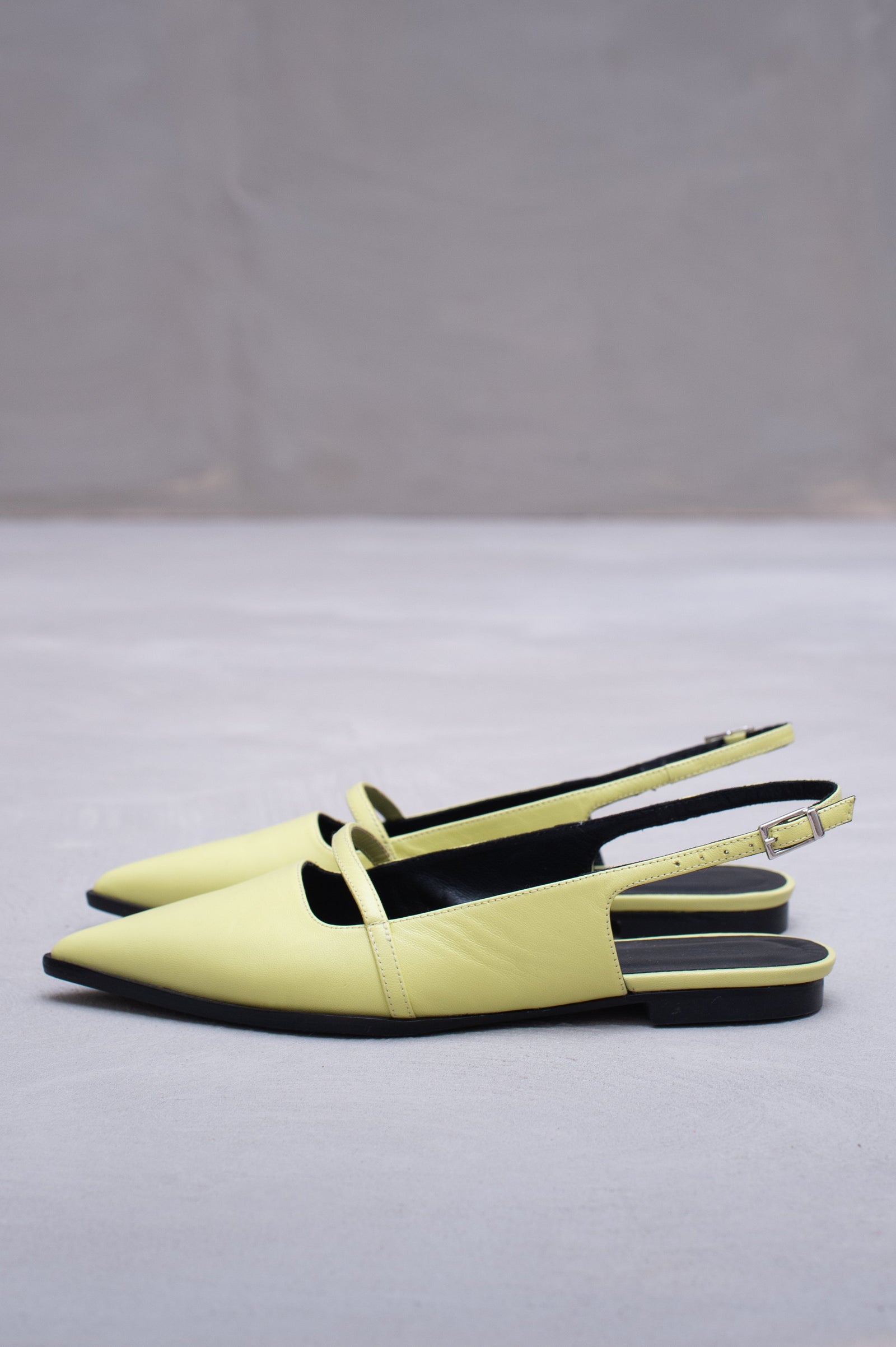Dallie slingback in lemon grass