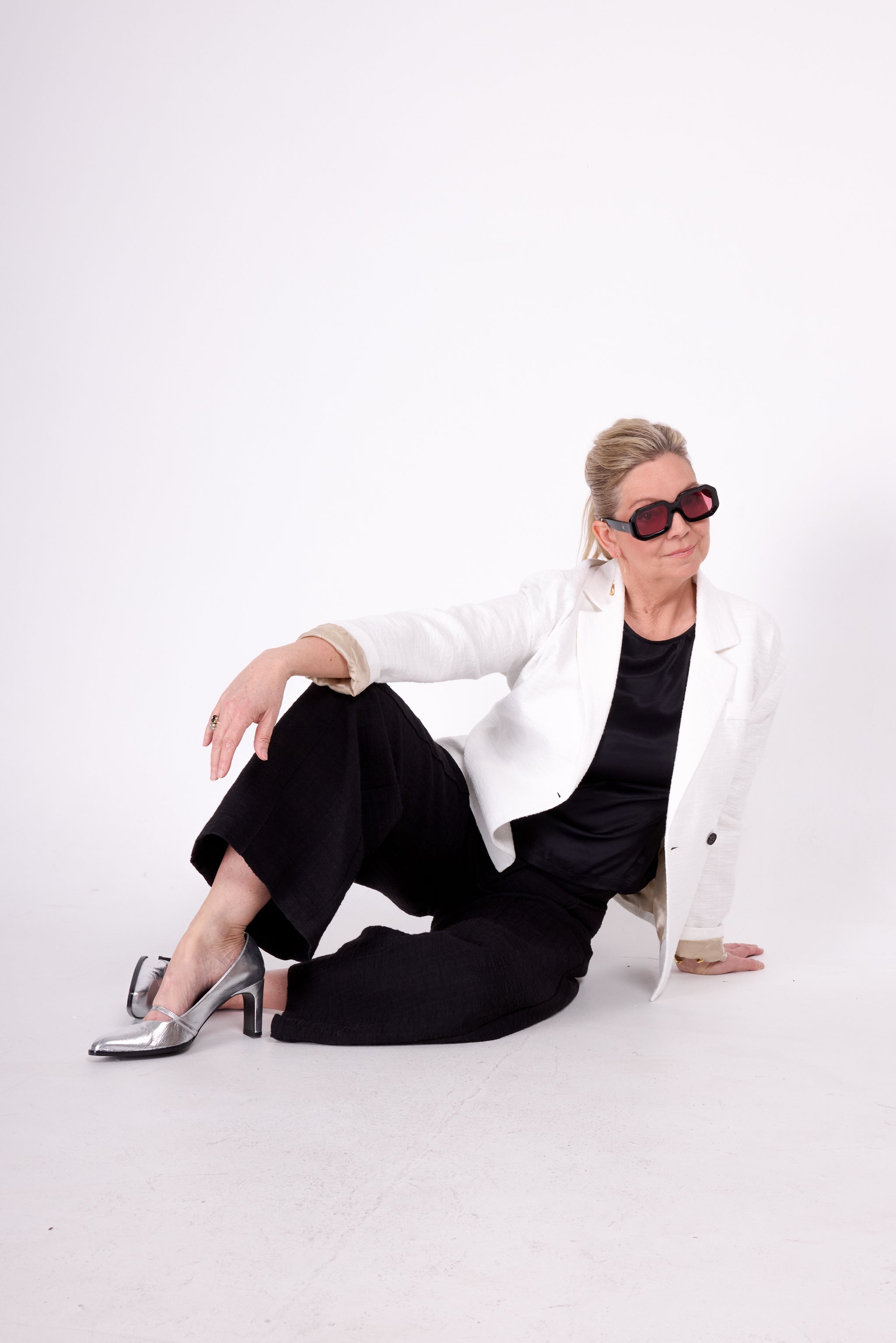 Silberner Pumps „Daggie“