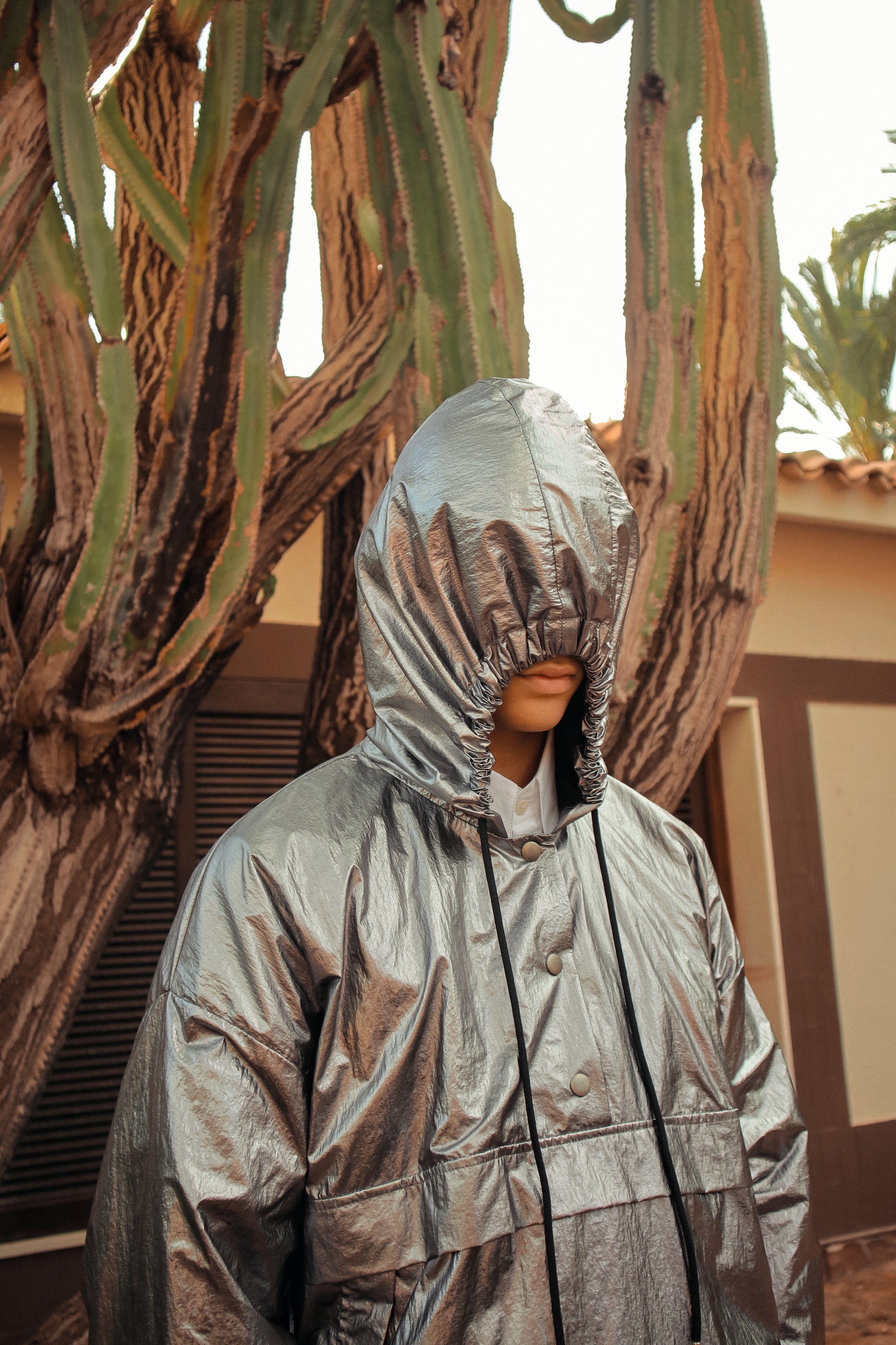 Floris silver jacket