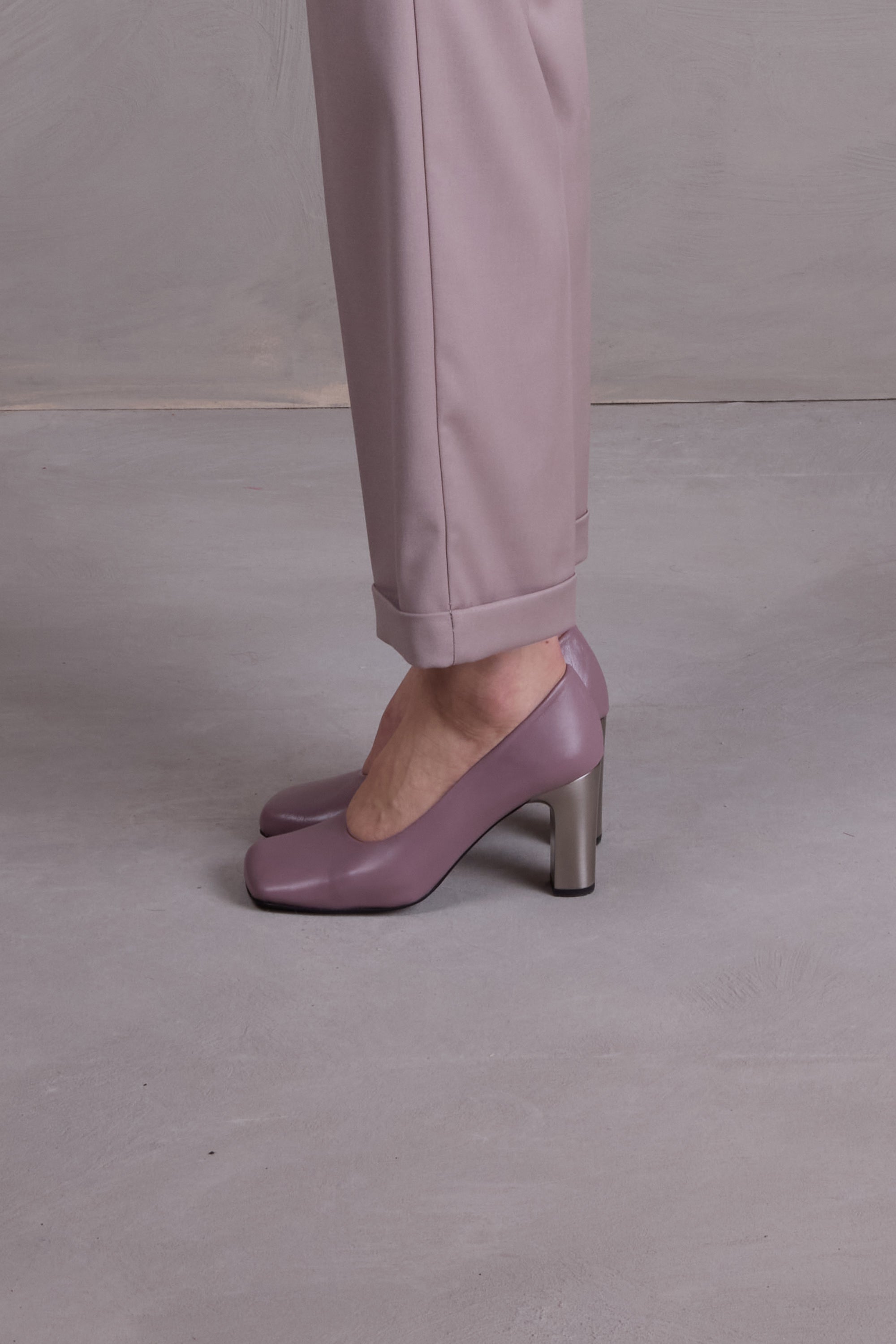 Flume pump in mauve