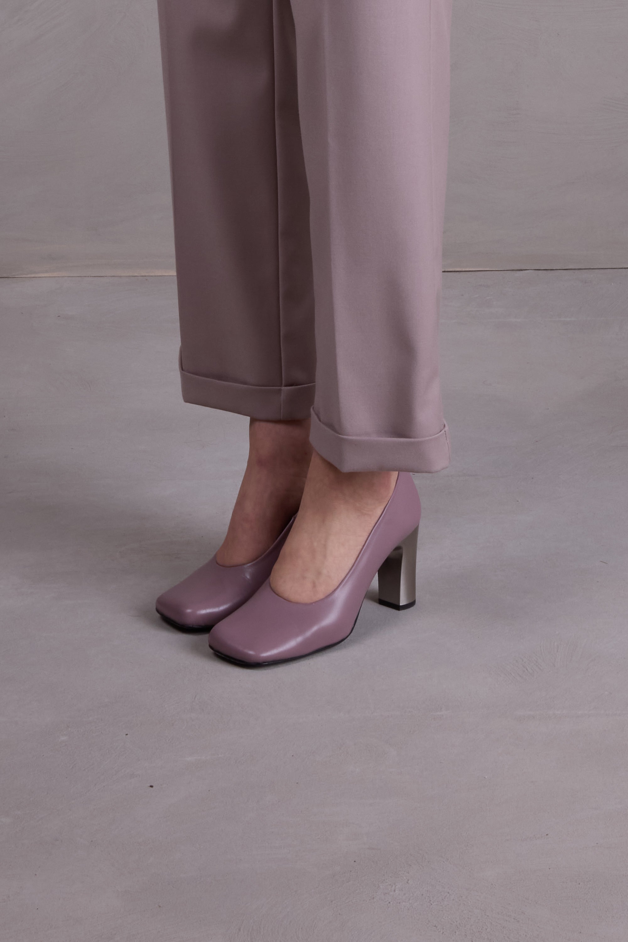 Flume pump in mauve