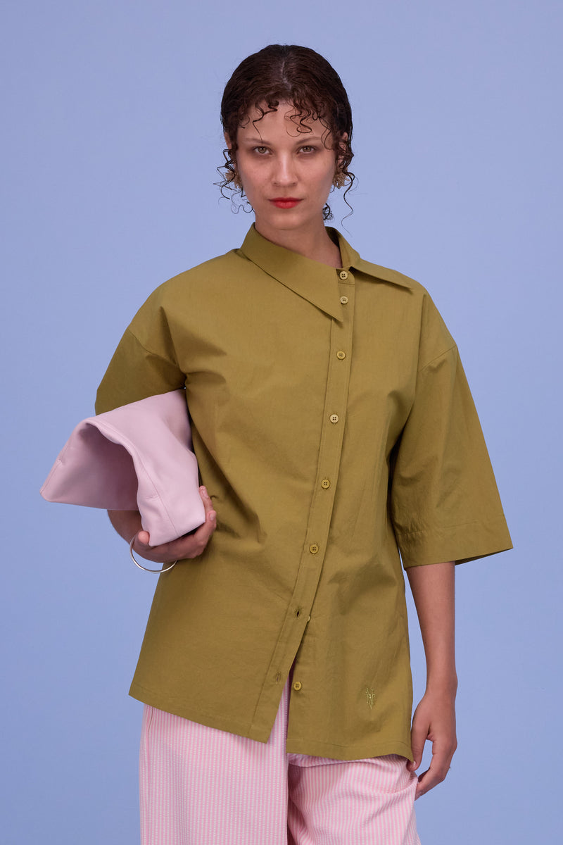 Clutch bag in misty rose