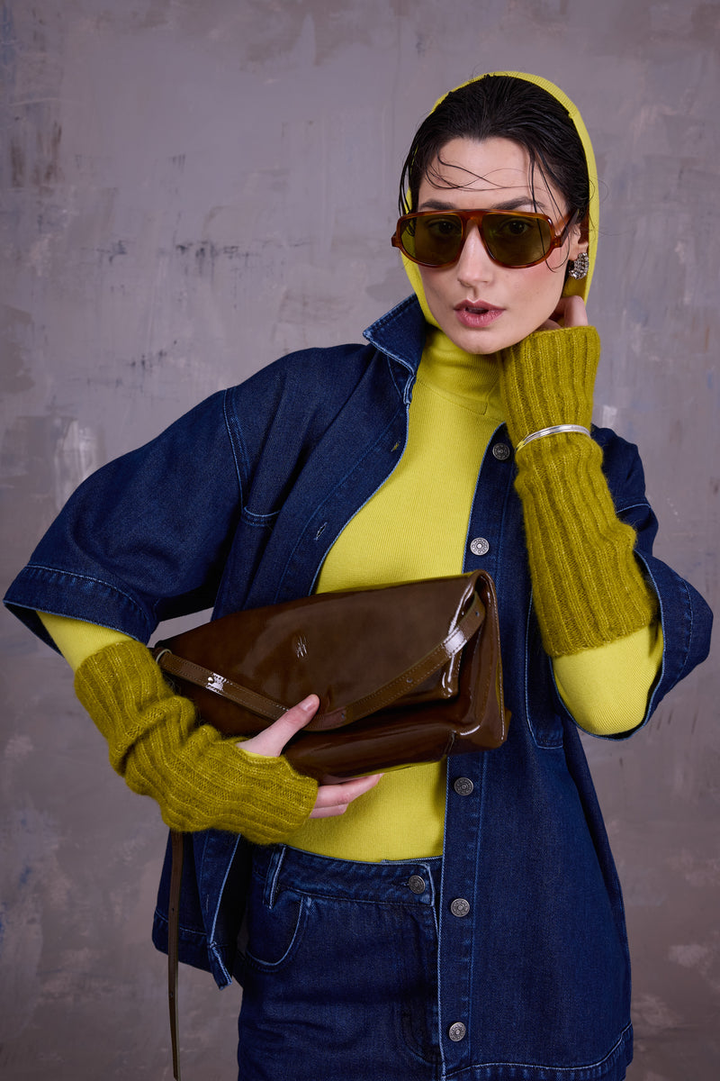 Gennaro handbag in patent olive